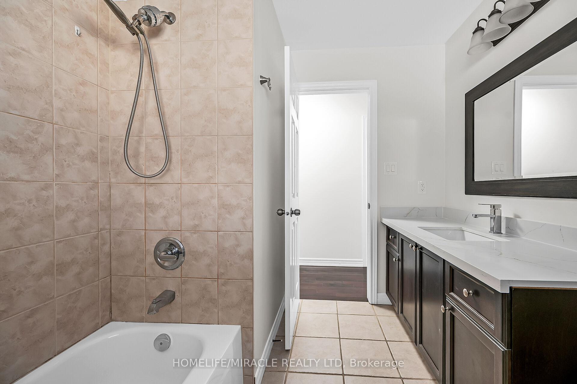 Photo 31 of 226 Spring valley Crescent E, Hamilton, Kernighan — HOMEH