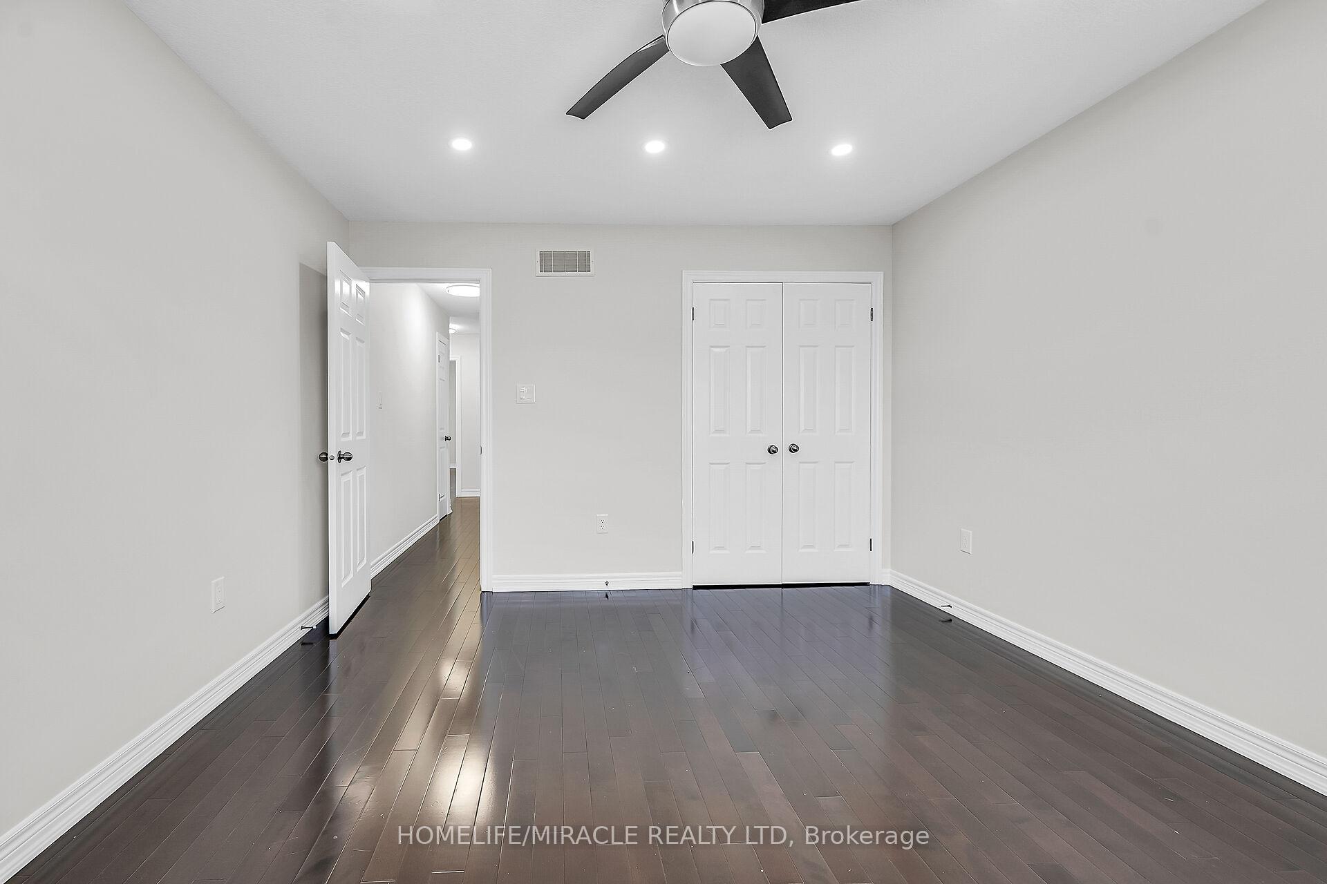 Photo 33 of 226 Spring valley Crescent E, Hamilton, Kernighan — HOMEH