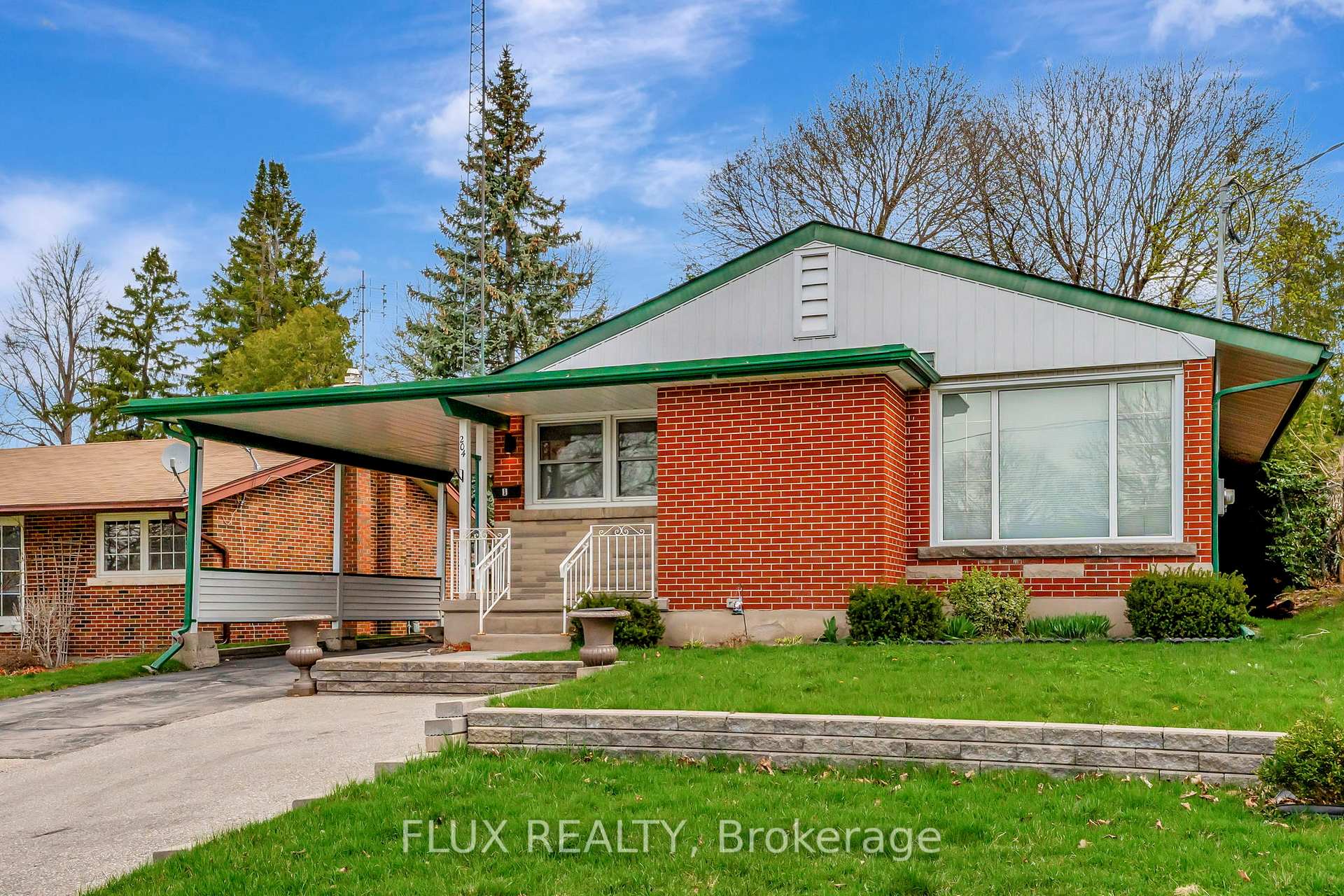Photo 1 of 204 Clark Avenue, Kitchener — HOMEH
