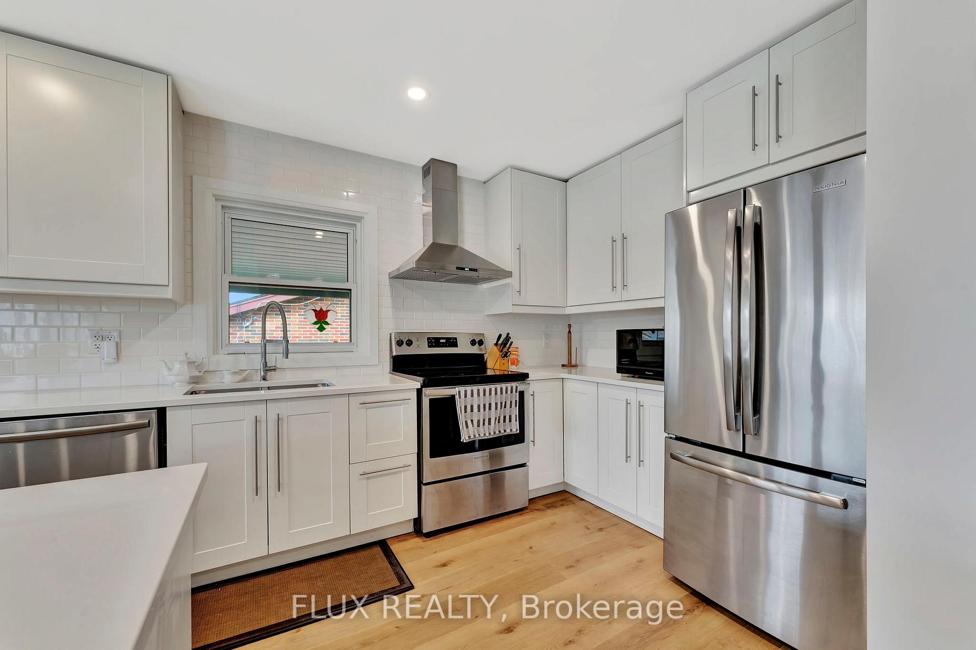Photo 7 of 204 Clark Avenue, Kitchener — HOMEH