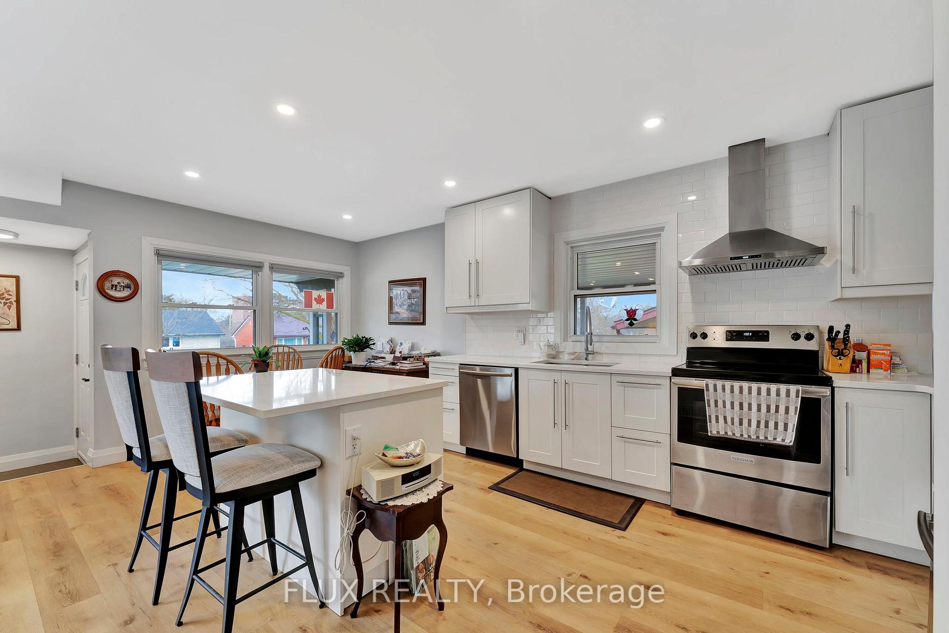 Photo 6 of 204 Clark Avenue, Kitchener — HOMEH