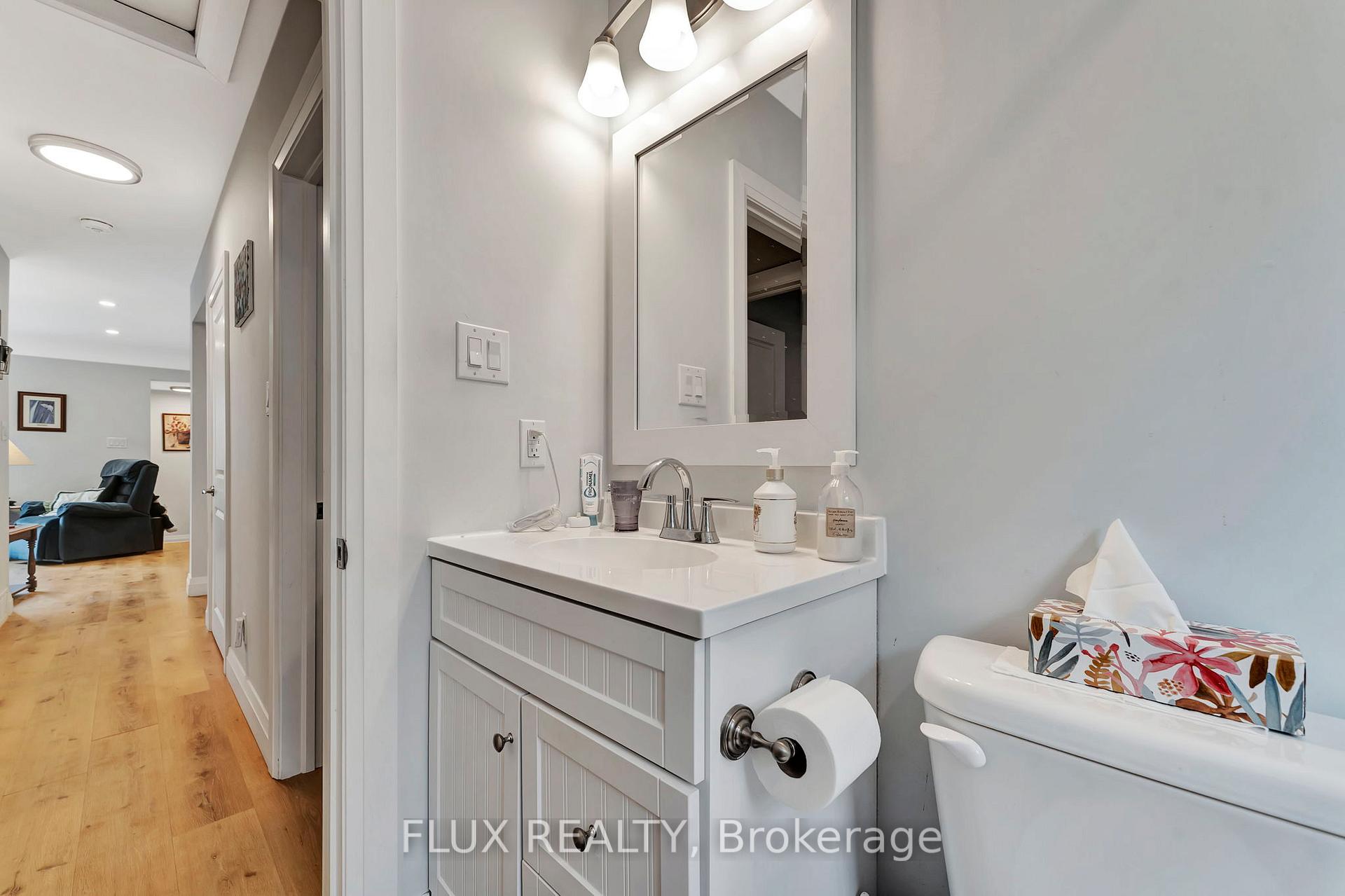 Photo 16 of 204 Clark Avenue, Kitchener — HOMEH