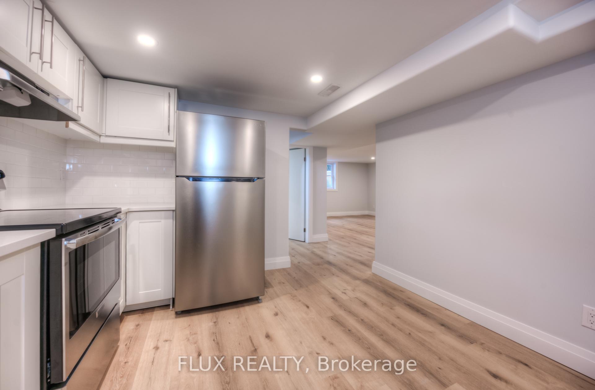Photo 25 of 204 Clark Avenue, Kitchener — HOMEH
