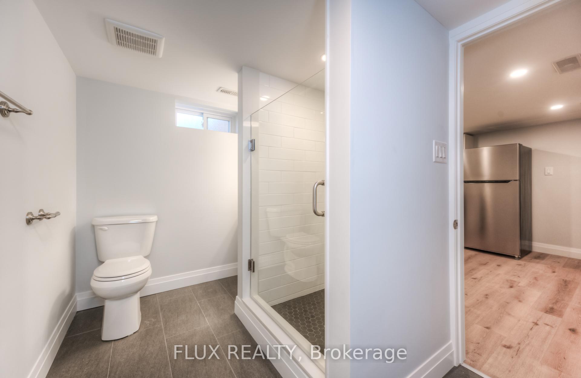 Photo 31 of 204 Clark Avenue, Kitchener — HOMEH