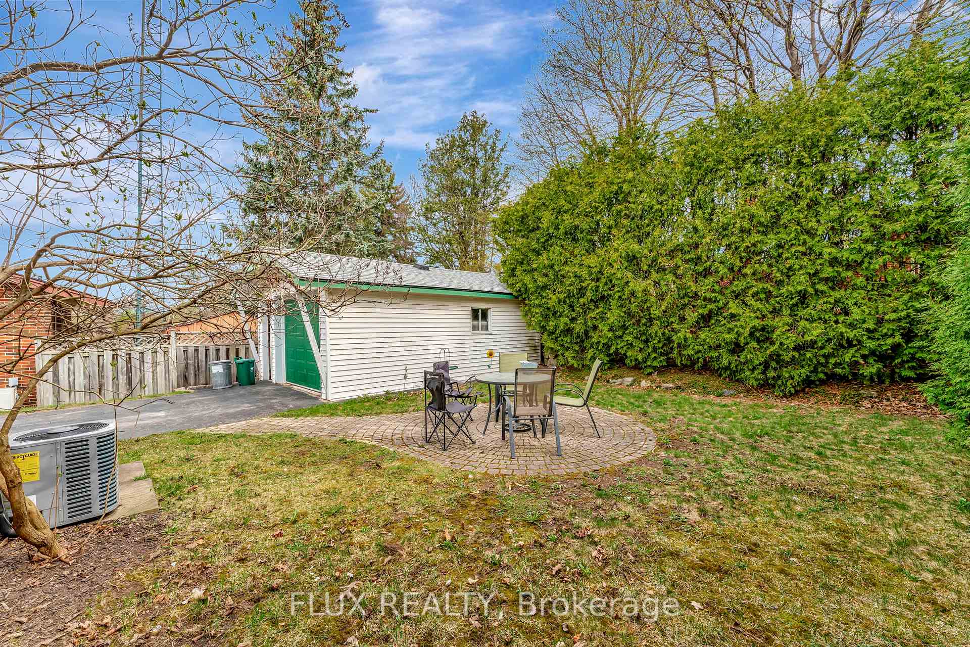 Photo 37 of 204 Clark Avenue, Kitchener — HOMEH