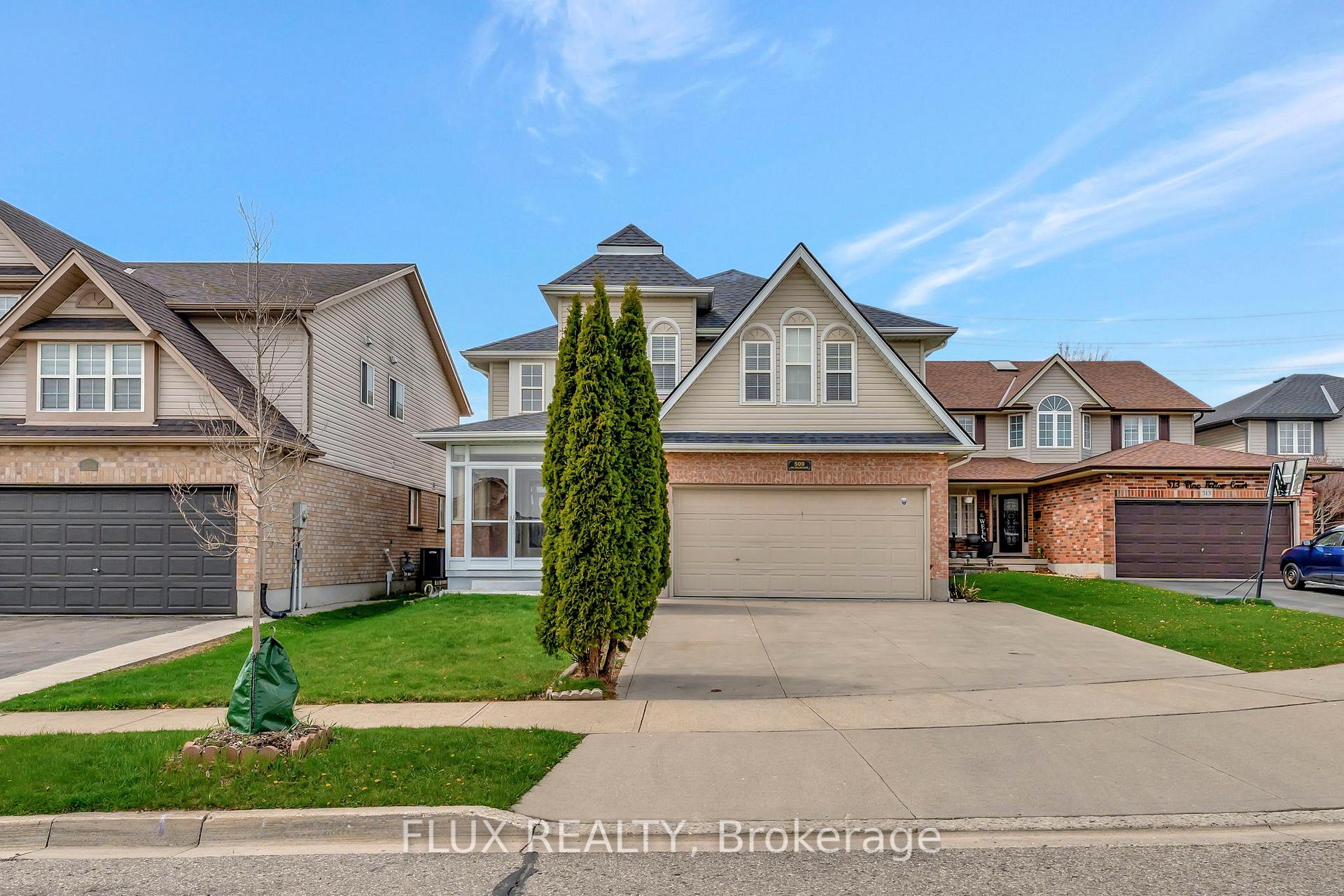 Front of 509 Pine Hollow Court