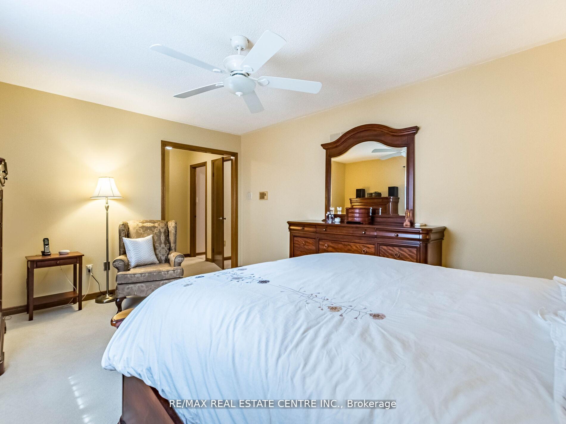 Photo 27 of 34 Inverary Drive, Brampton, Fletcher's Creek South — HOMEH
