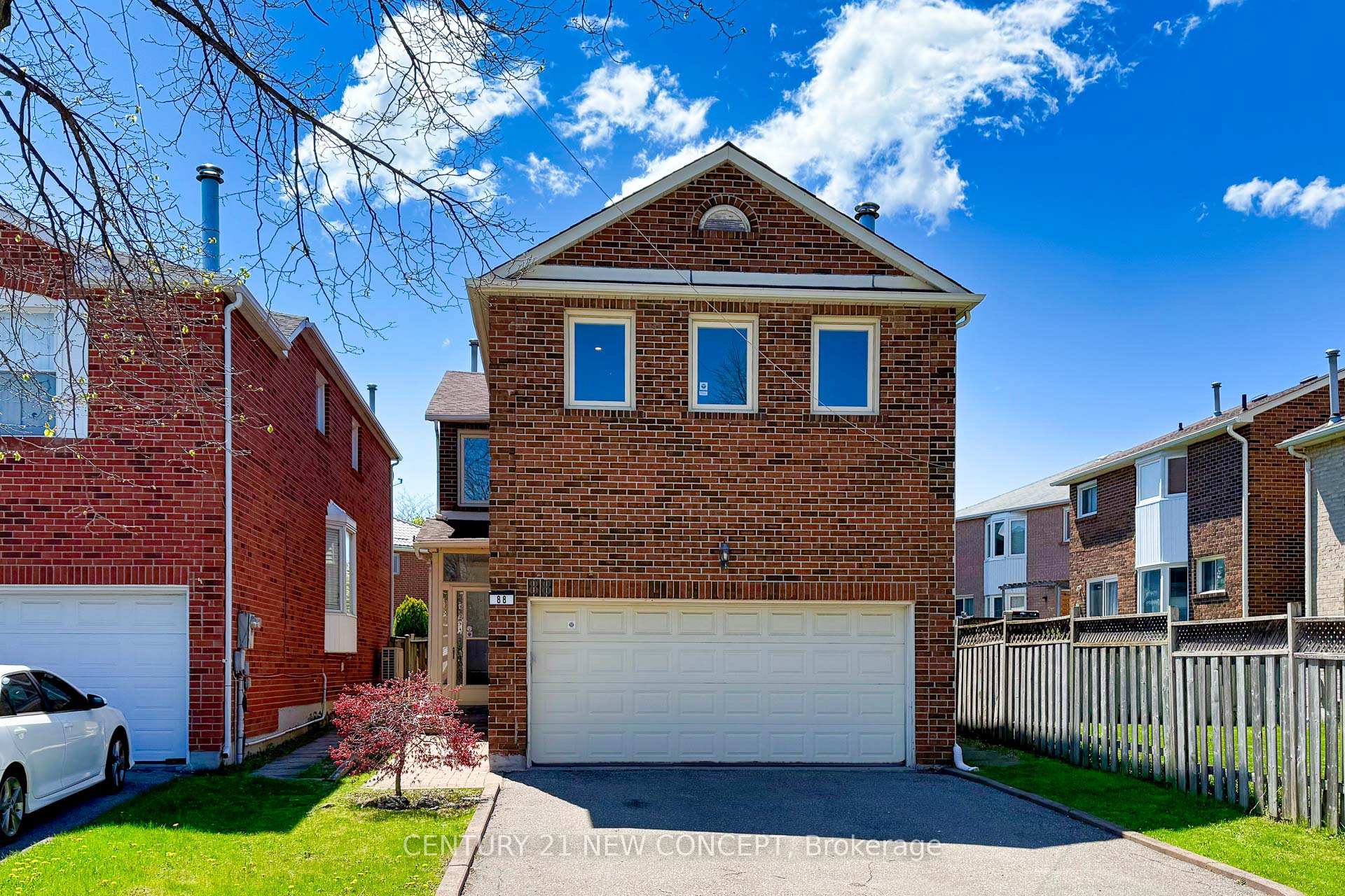 Photo 1 of 88 Bradbeer Crescent, Vaughan, Crestwood-Springfarm-Yorkhill — HOMEH