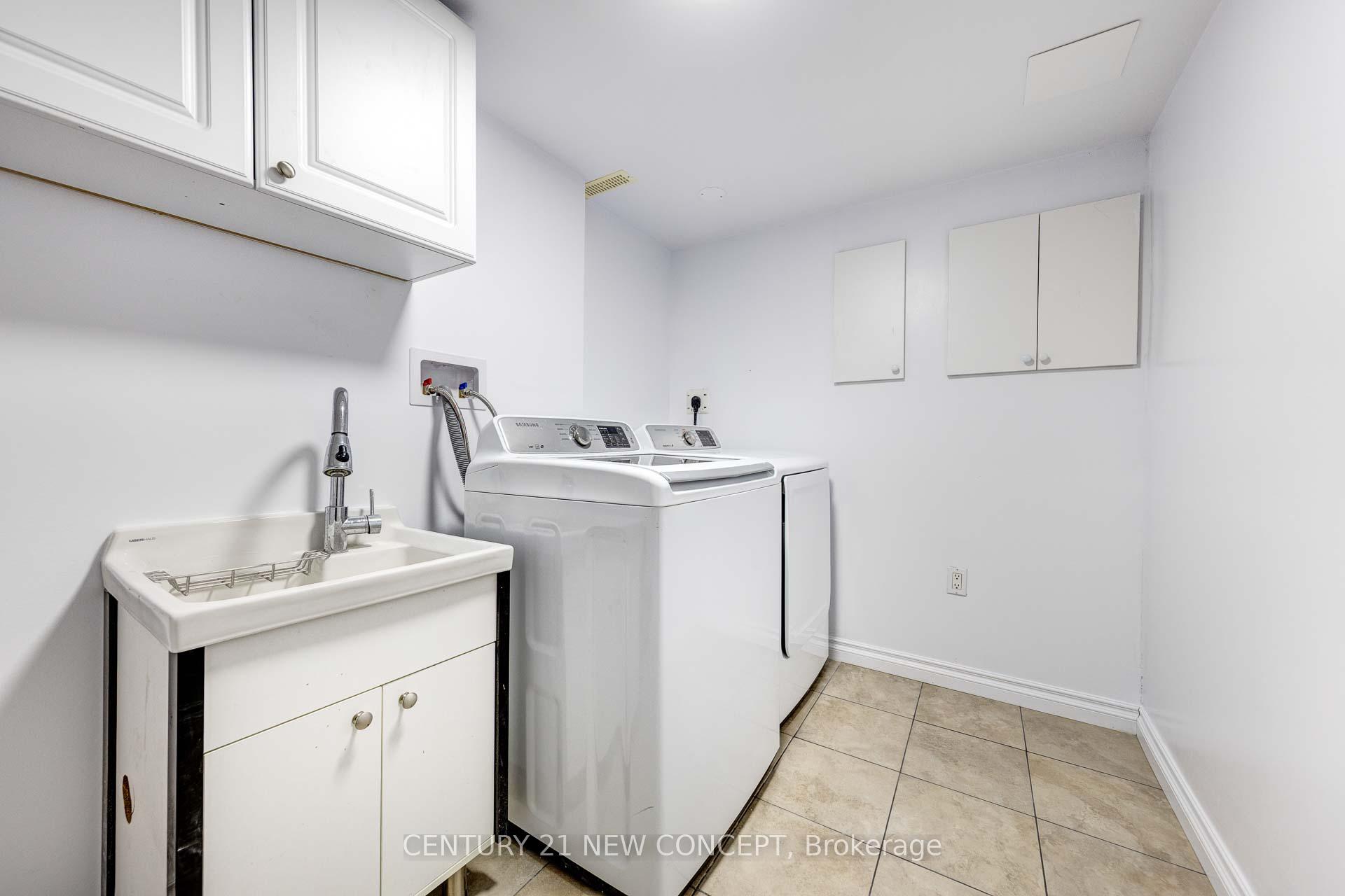 Photo 27 of 88 Bradbeer Crescent, Vaughan, Crestwood-Springfarm-Yorkhill — HOMEH