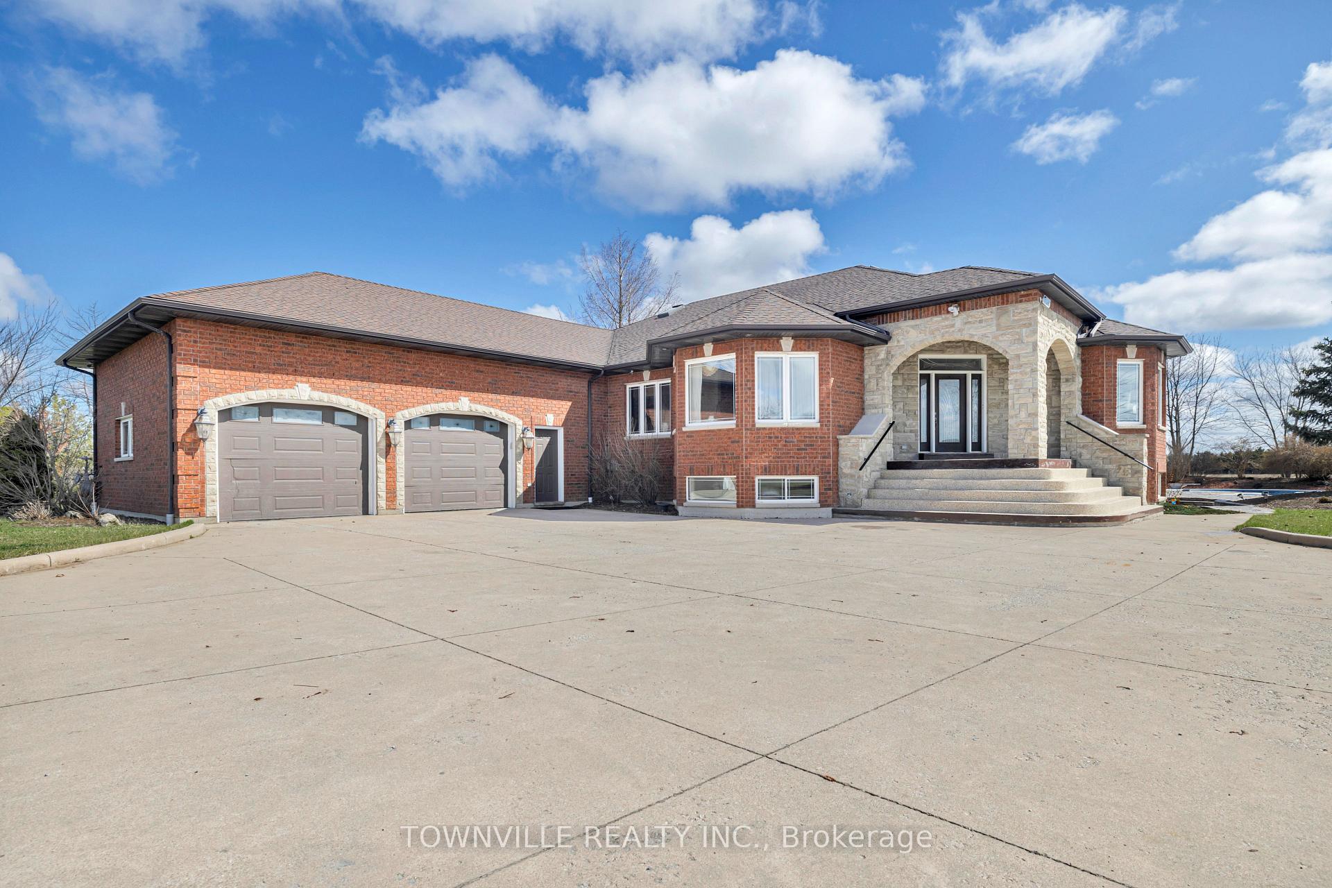 Photo 20 of 7400 11th Concession Road, Tecumseh — HOMEH