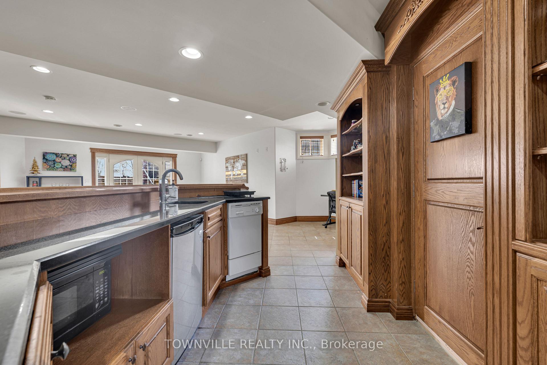 Photo 25 of 7400 11th Concession Road, Tecumseh — HOMEH