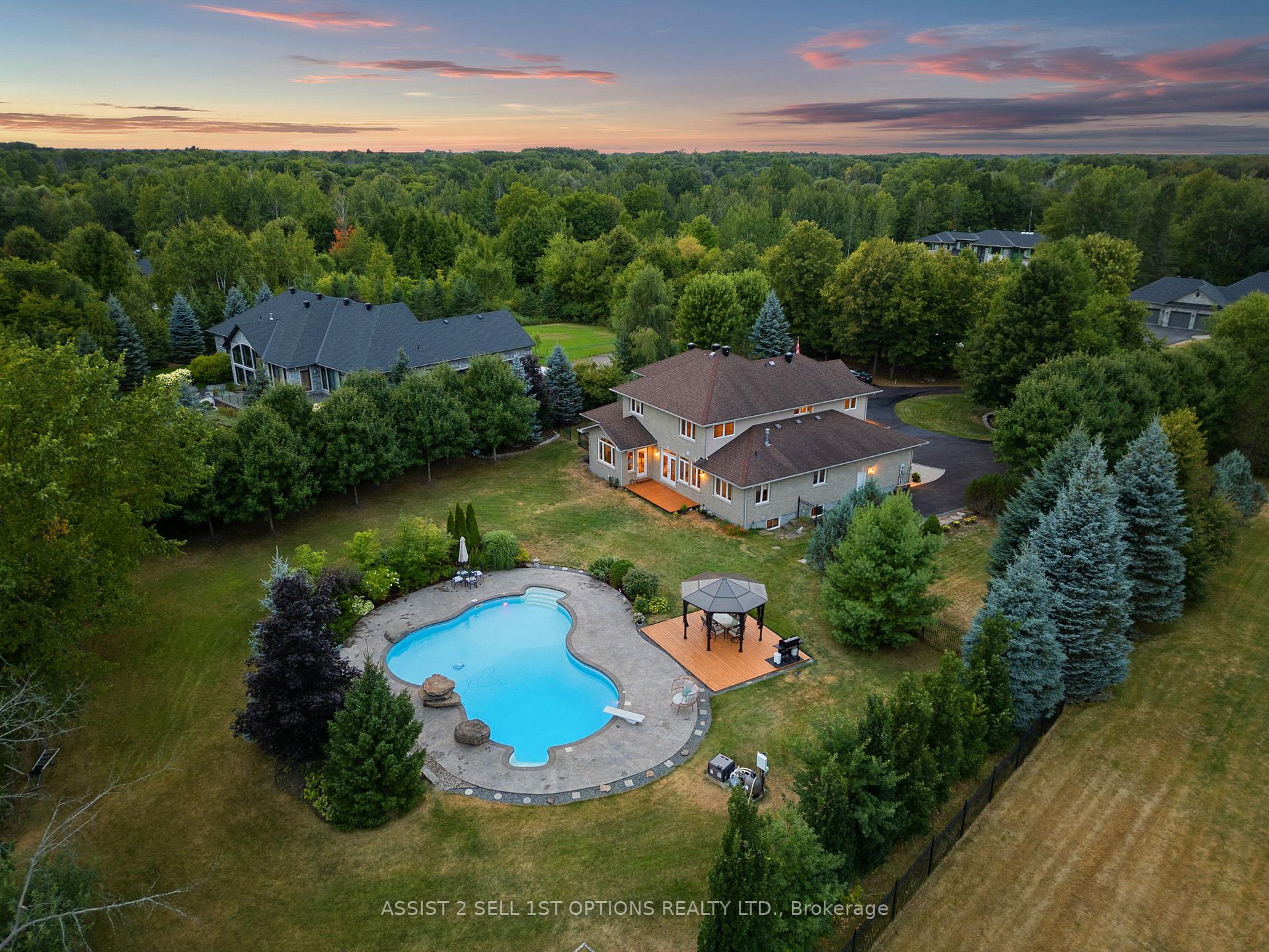 Photo 3 of 6370 Deer Valley Crescent, Ottawa, Greely — HOMEH