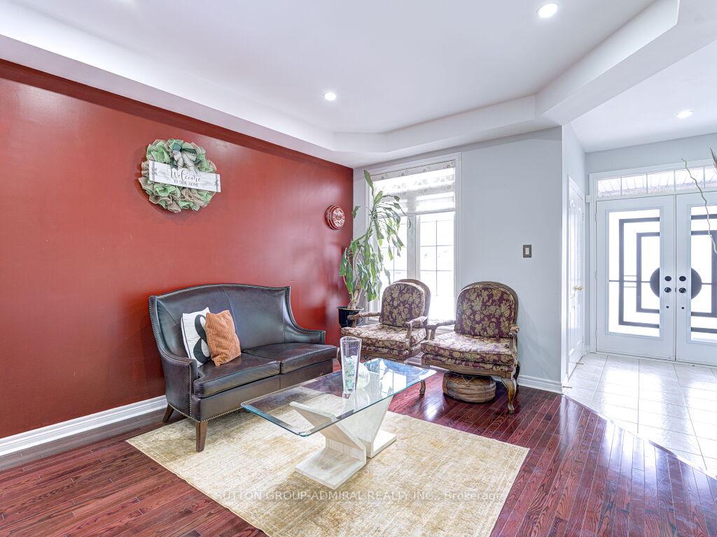 Photo 12 of 14 Maple Valley Street, Brampton, Bram East — HOMEH
