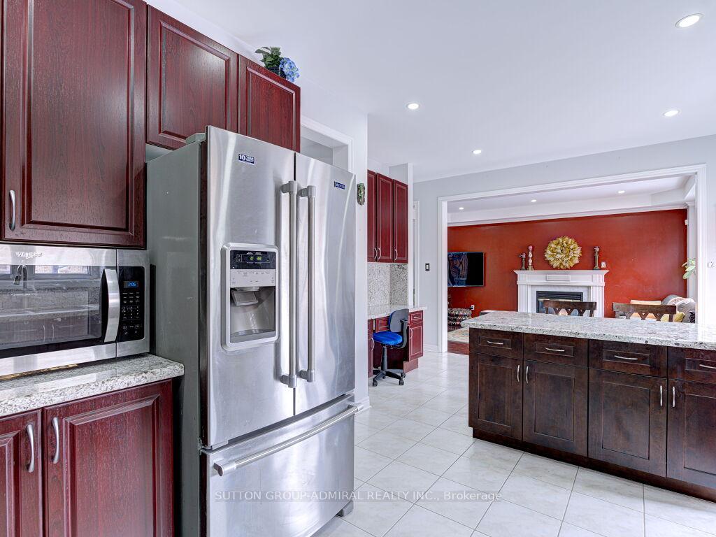 Photo 20 of 14 Maple Valley Street, Brampton, Bram East — HOMEH