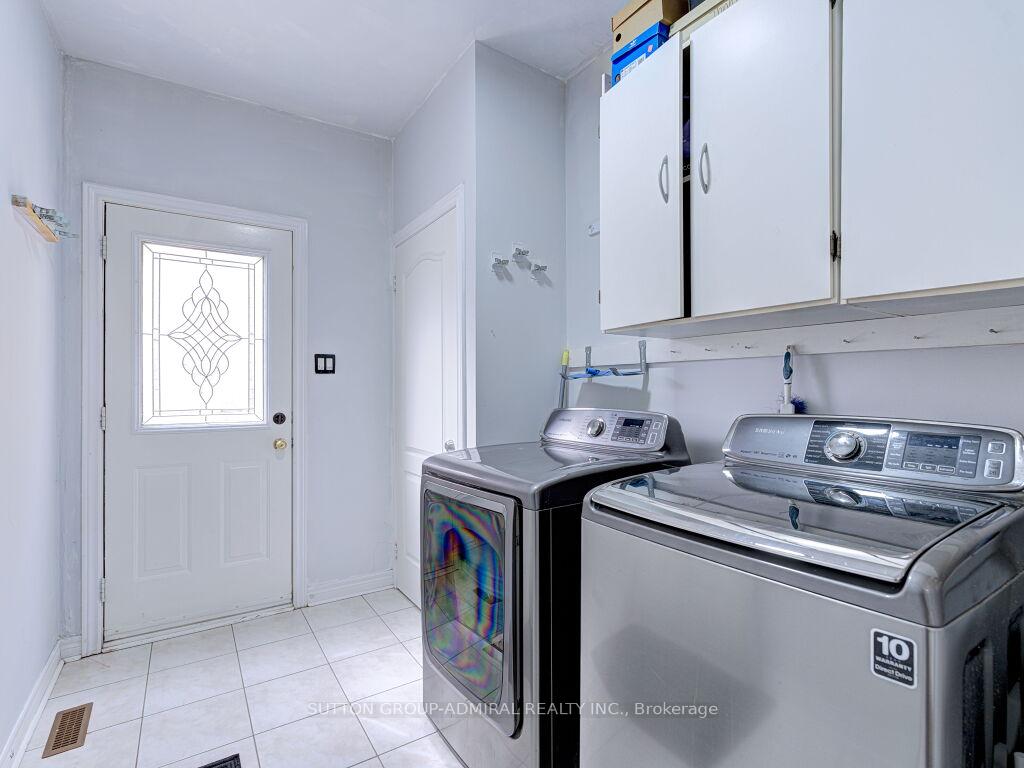 Photo 24 of 14 Maple Valley Street, Brampton, Bram East — HOMEH