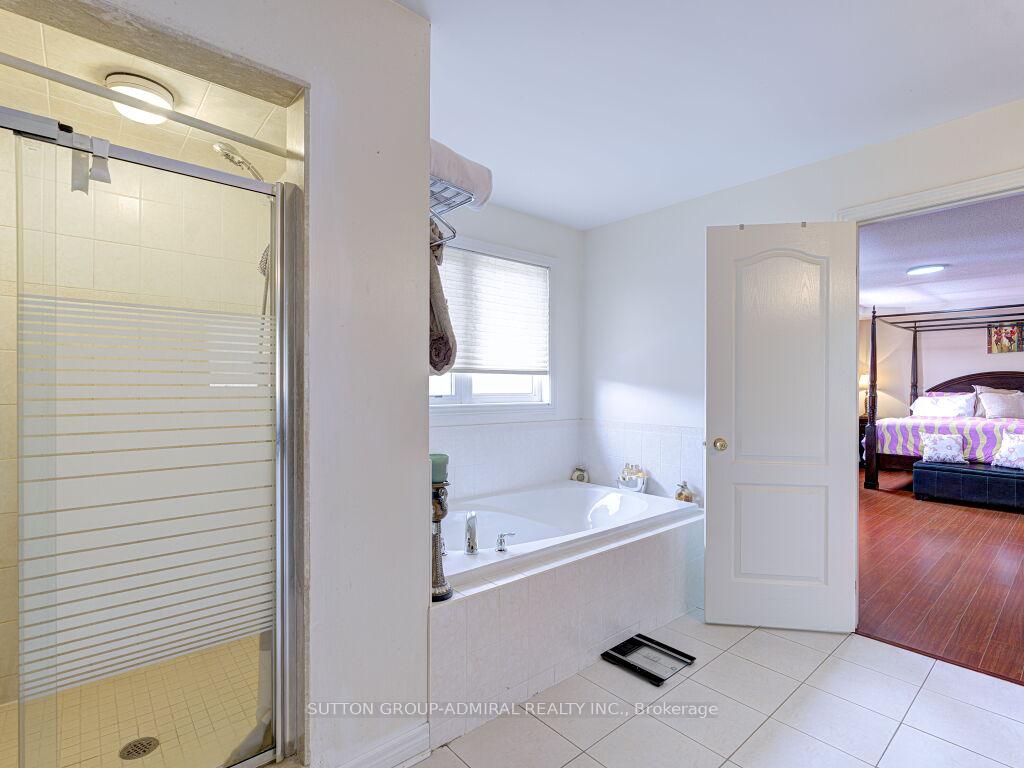 Photo 33 of 14 Maple Valley Street, Brampton, Bram East — HOMEH