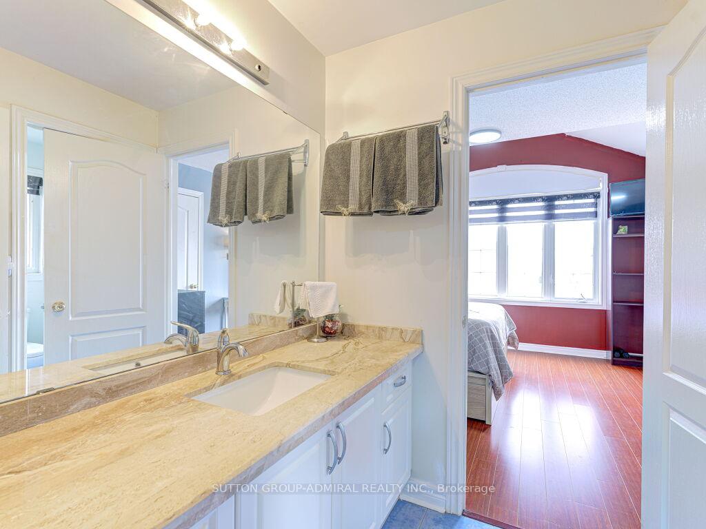 Photo 31 of 14 Maple Valley Street, Brampton, Bram East — HOMEH
