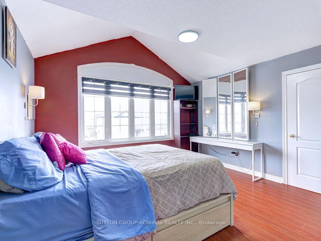 Photo 39 of 14 Maple Valley Street, Brampton, Bram East — HOMEH
