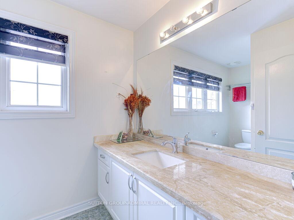 Photo 37 of 14 Maple Valley Street, Brampton, Bram East — HOMEH