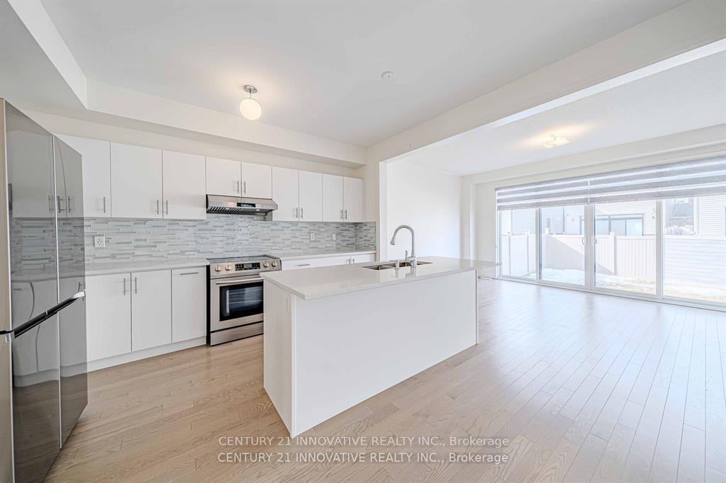 Photo 16 of 46 Clipper Lane, Clarington, Bowmanville — HOMEH