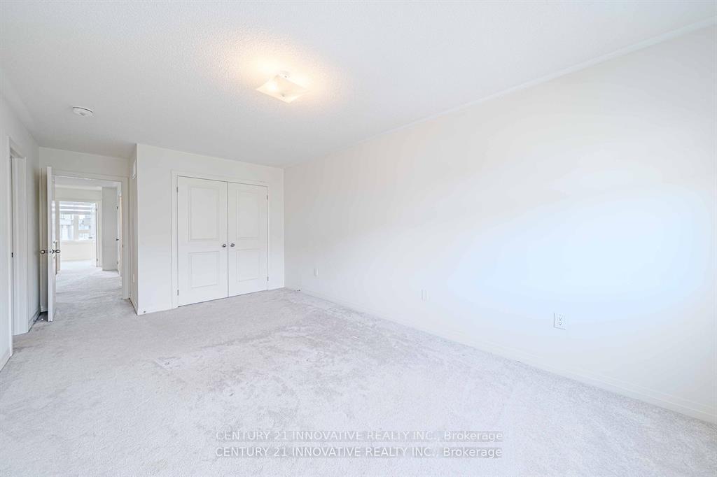 Photo 29 of 46 Clipper Lane, Clarington, Bowmanville — HOMEH