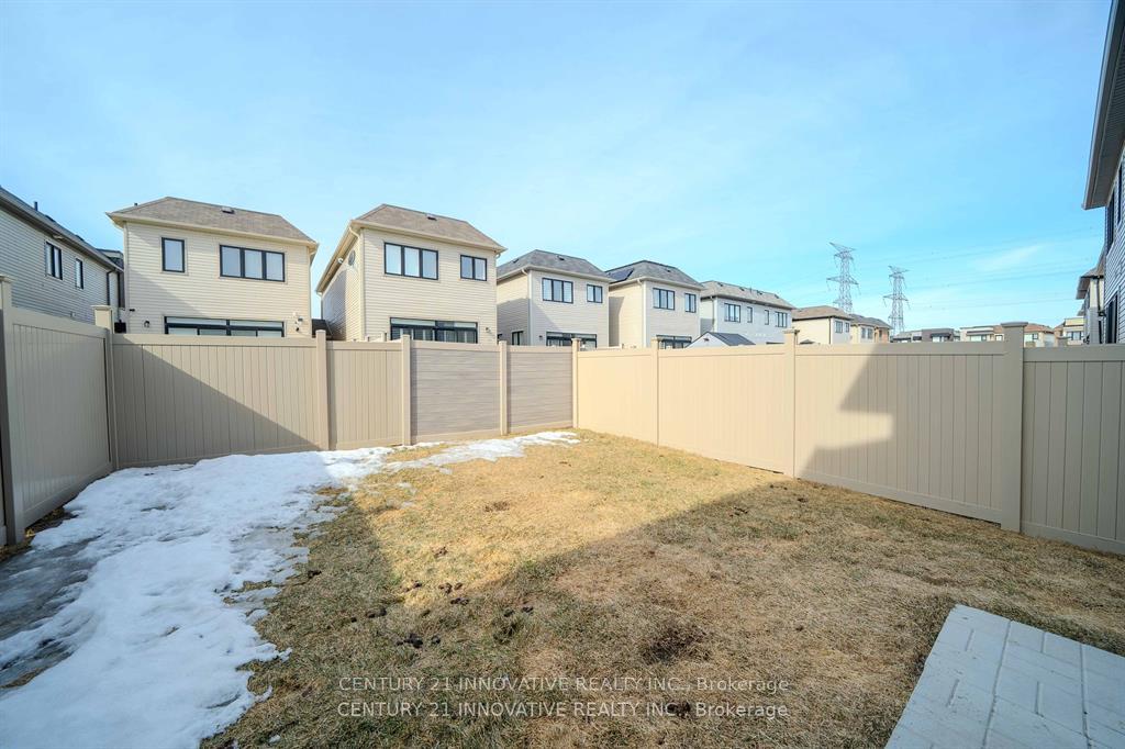Photo 46 of 46 Clipper Lane, Clarington, Bowmanville — HOMEH