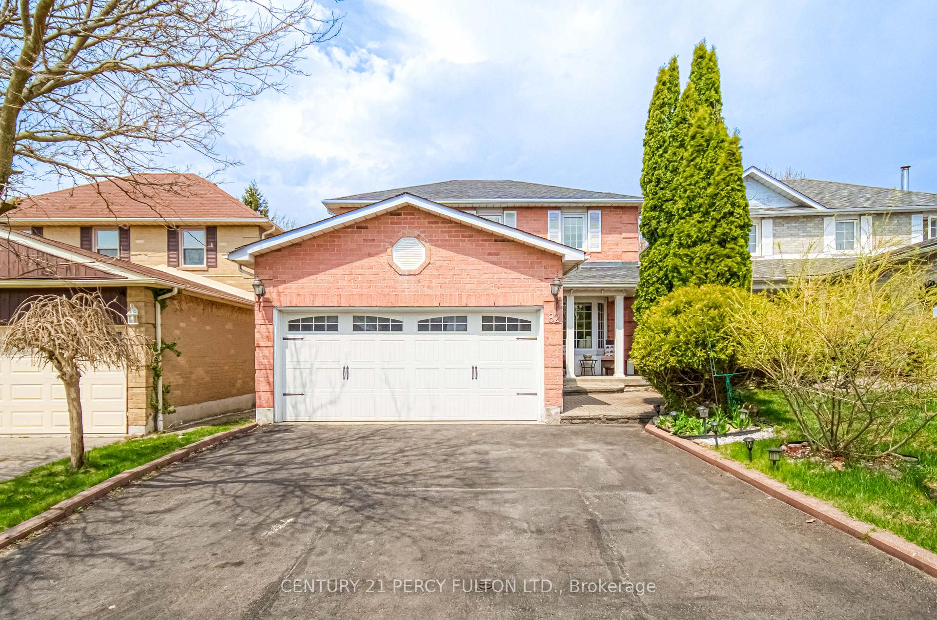 Photo 2 of 82 Chapman Drive, Ajax, Central — HOMEH