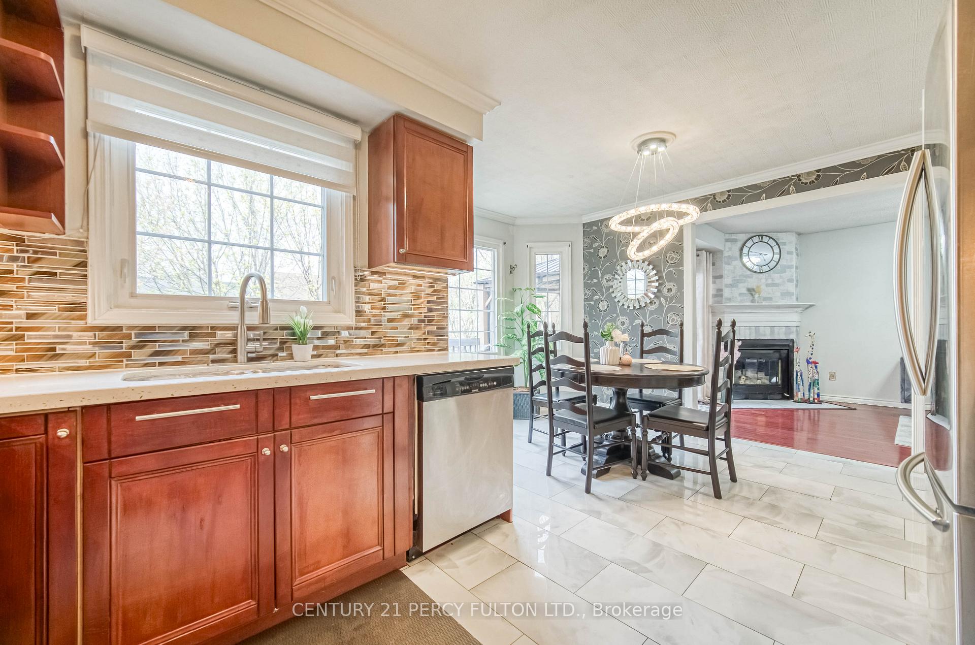 Photo 14 of 82 Chapman Drive, Ajax, Central — HOMEH