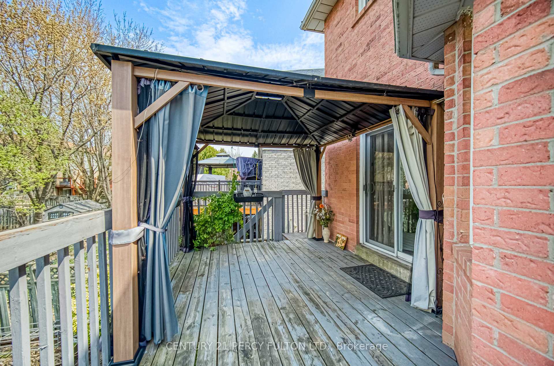 Photo 41 of 82 Chapman Drive, Ajax, Central — HOMEH