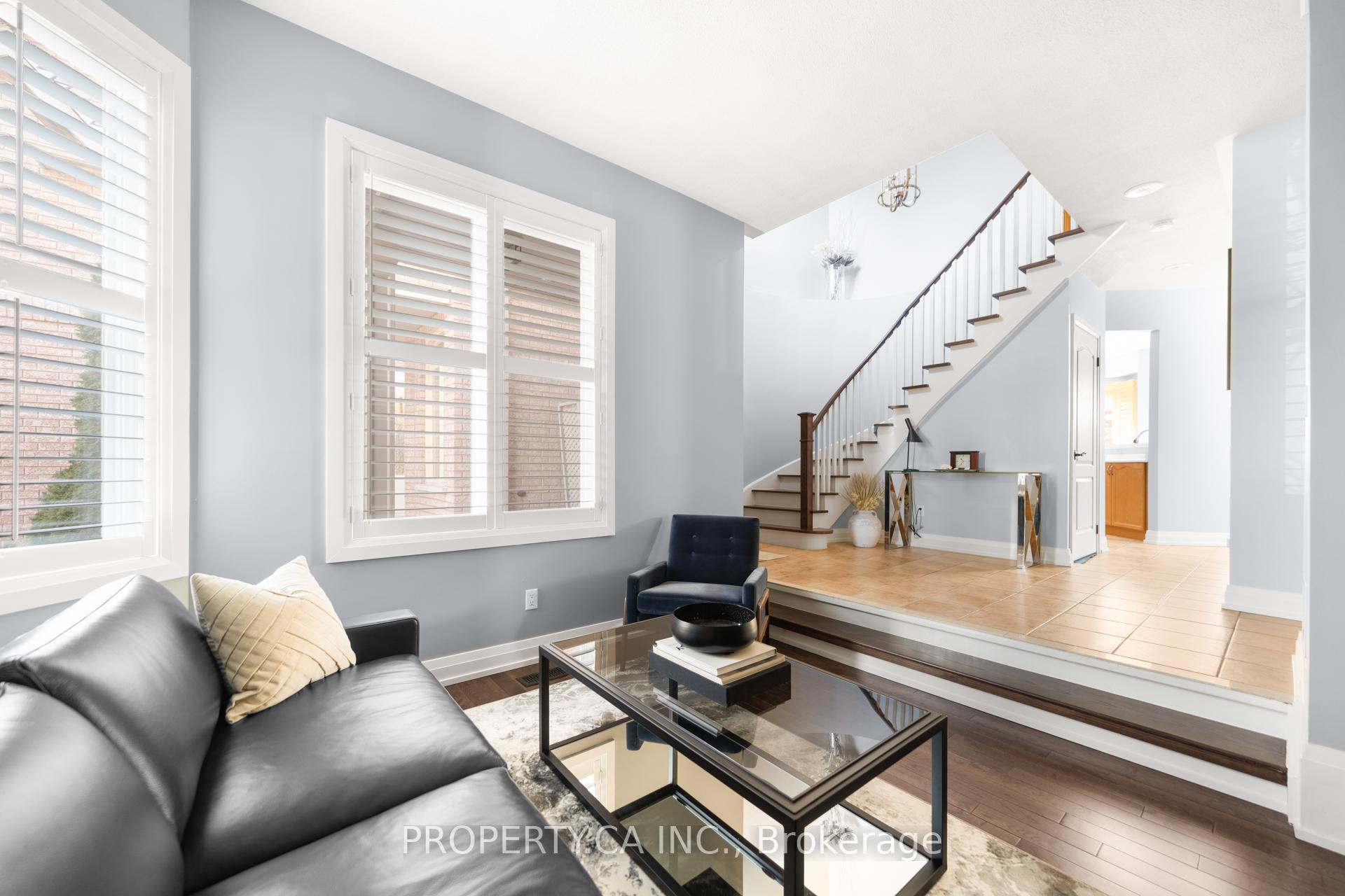 Photo 4 of 150 Thicket Crescent, Pickering, Highbush — HOMEH