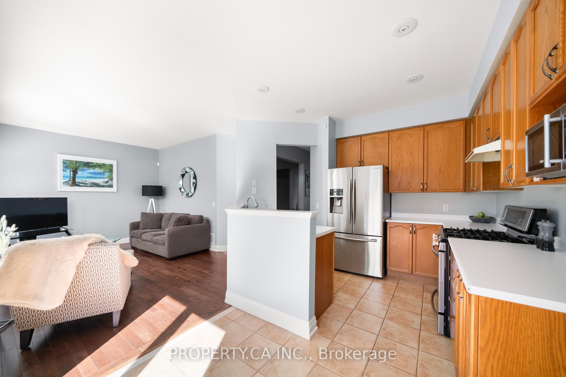 Photo 8 of 150 Thicket Crescent, Pickering, Highbush — HOMEH