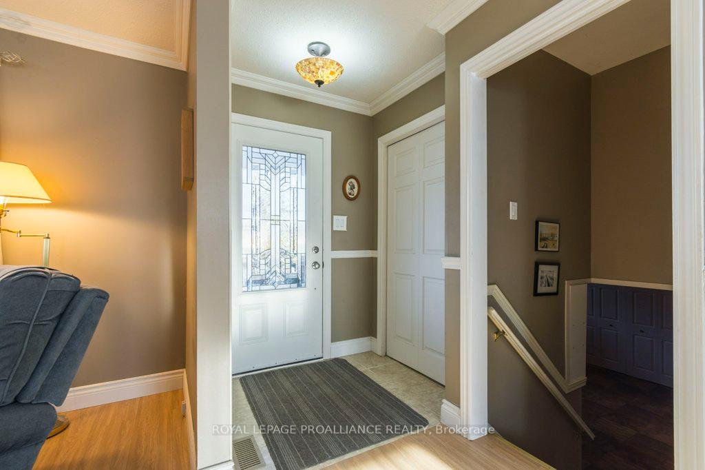 Photo 5 of 1 Stavebank Road, Belleville, Belleville Ward — HOMEH