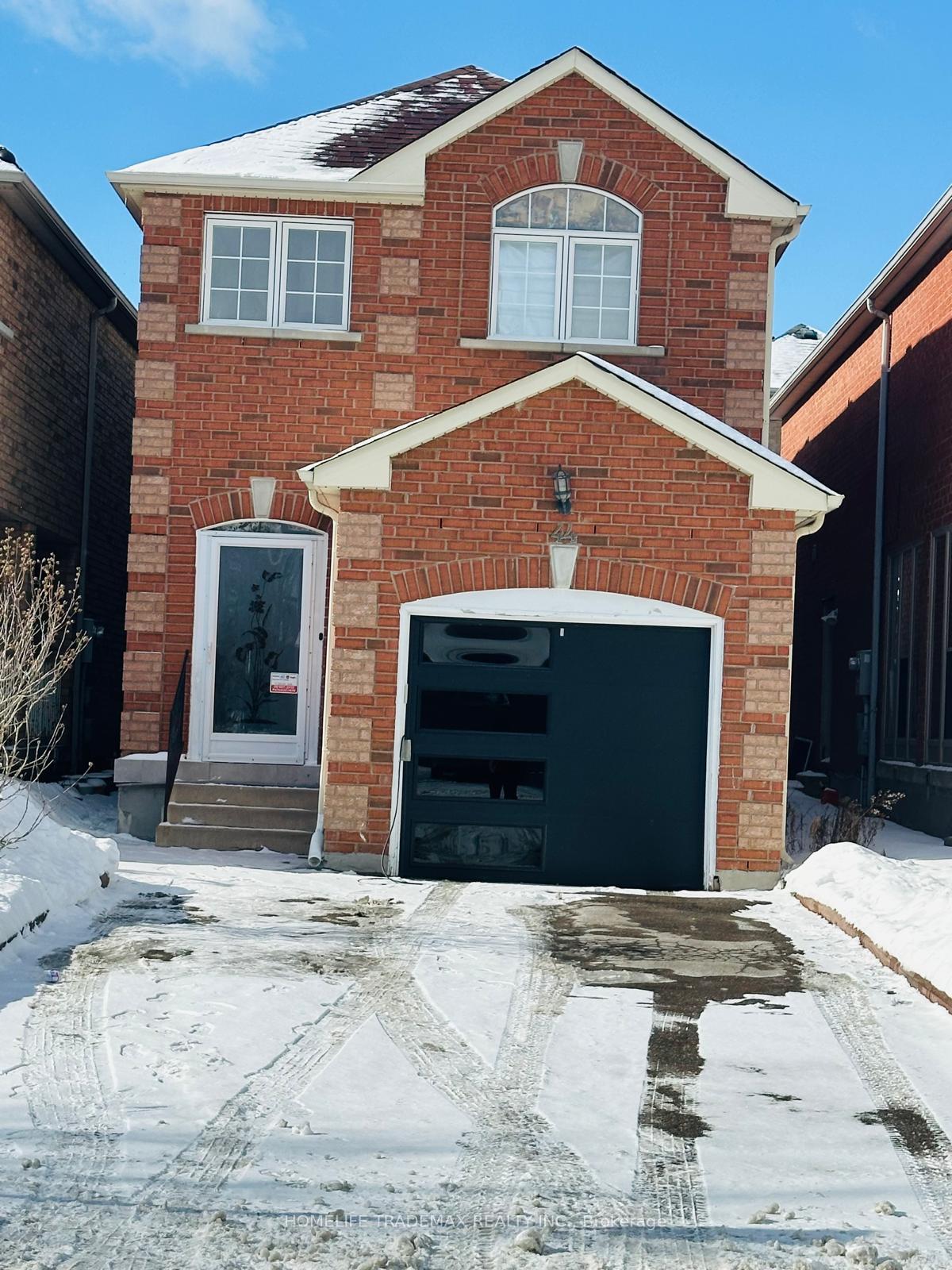 Front of 44 Brando Avenue E