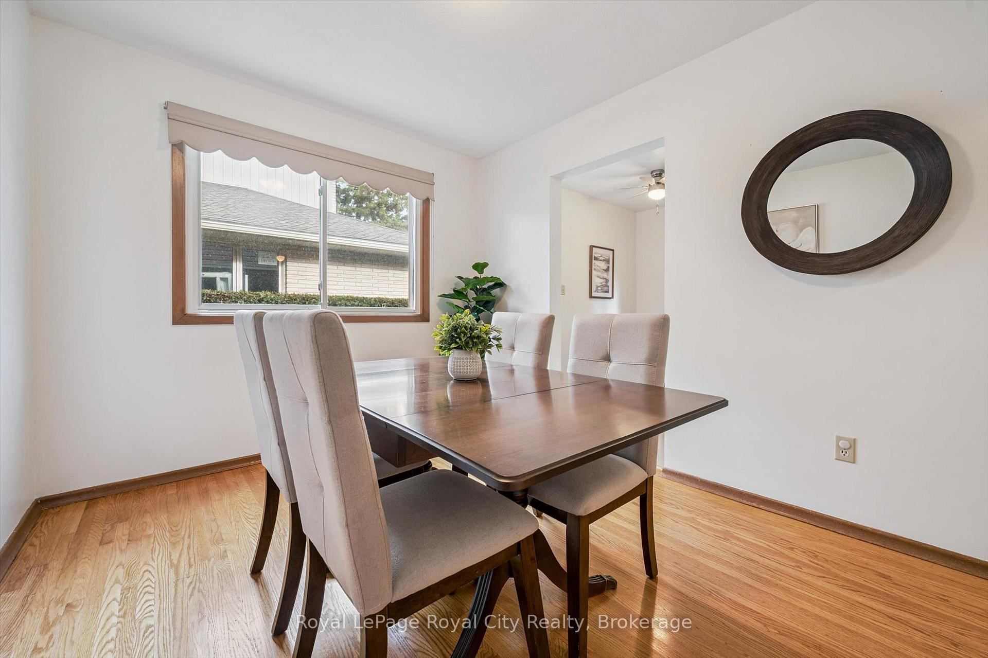 Photo 17 of 27 Cedar Street, Guelph, Dovercliffe Park/Old University — HOMEH