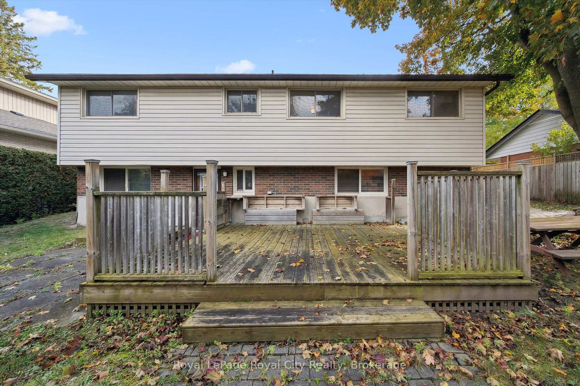 Photo 42 of 27 Cedar Street, Guelph, Dovercliffe Park/Old University — HOMEH