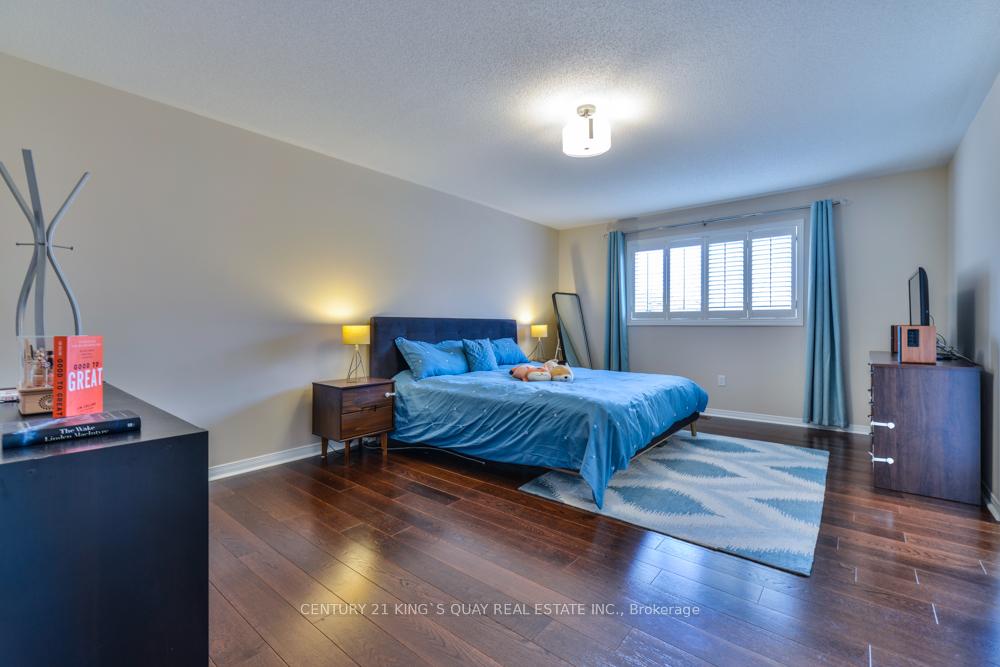 Photo 20 of 90 Barr Crescent, Aurora, Bayview Northeast — HOMEH