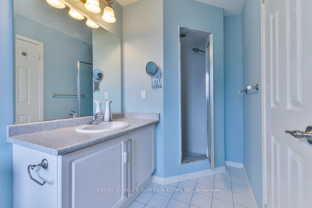 Photo 25 of 90 Barr Crescent, Aurora, Bayview Northeast — HOMEH