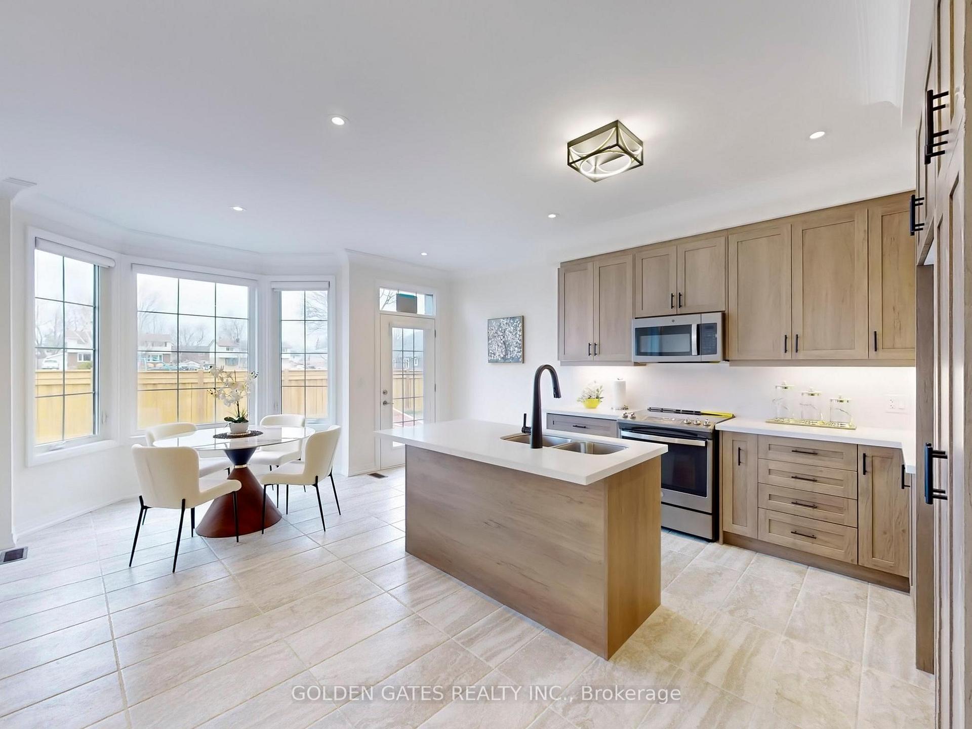 Photo 15 of 445 Balsam Street N, Scugog, Port Perry — HOMEH