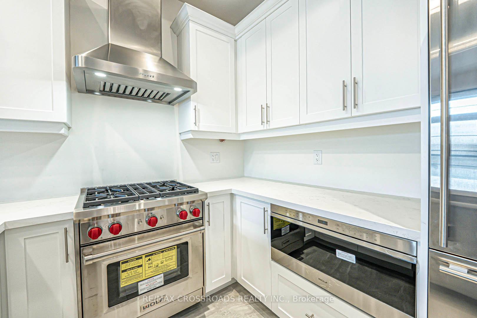 Photo 16 of 11 Bright Terrace Way, Markham, Angus Glen — HOMEH