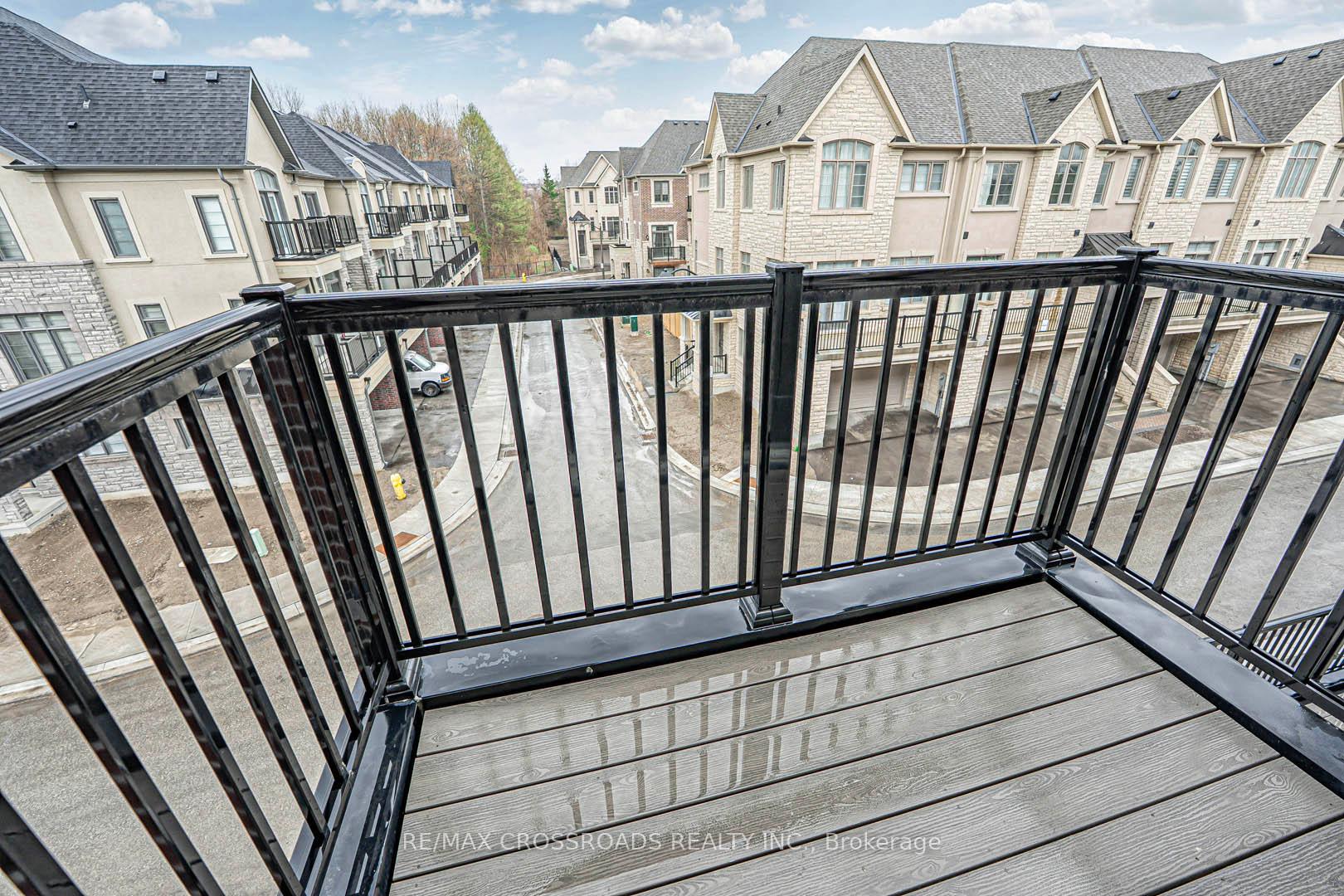 Photo 28 of 11 Bright Terrace Way, Markham, Angus Glen — HOMEH