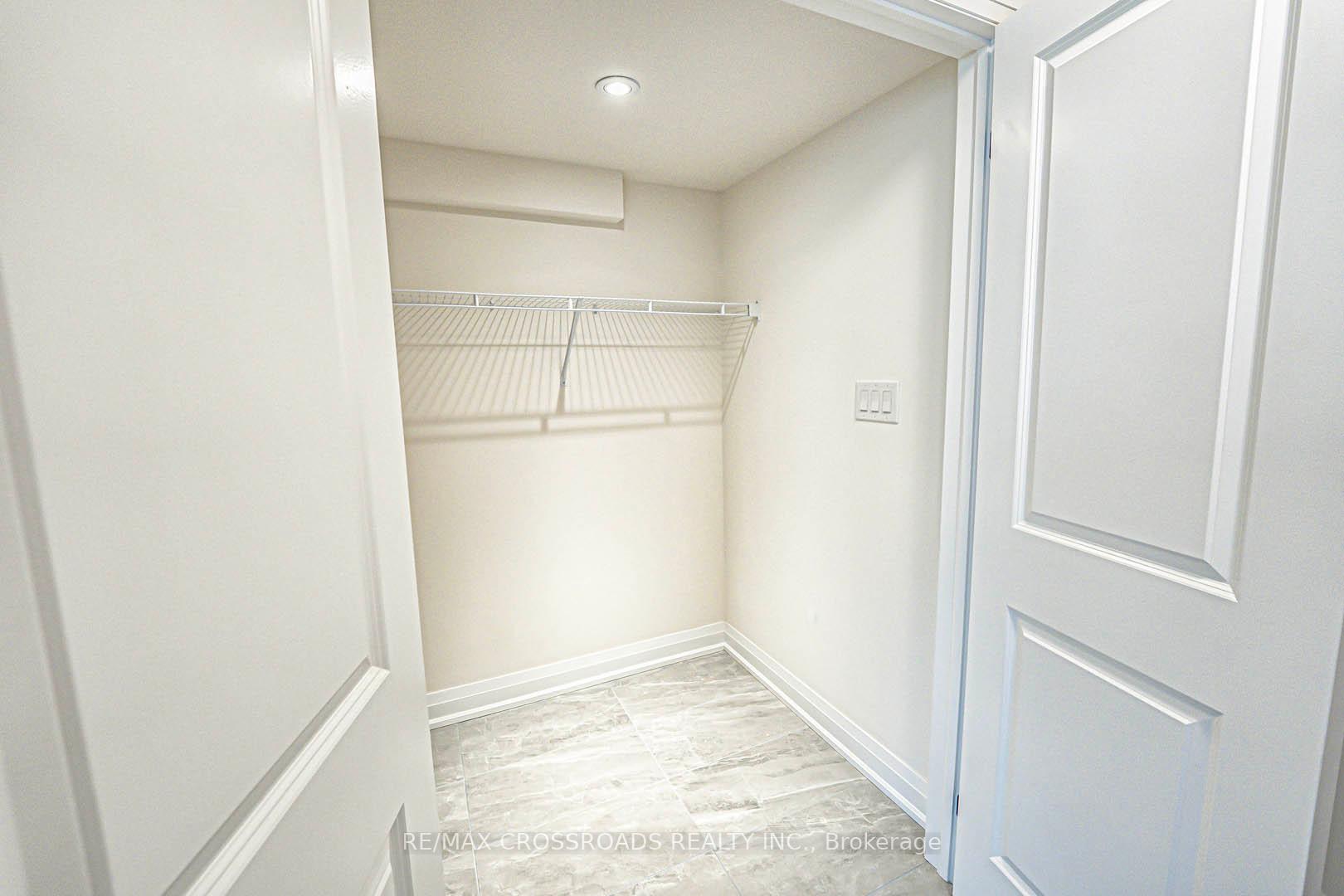 Photo 38 of 11 Bright Terrace Way, Markham, Angus Glen — HOMEH