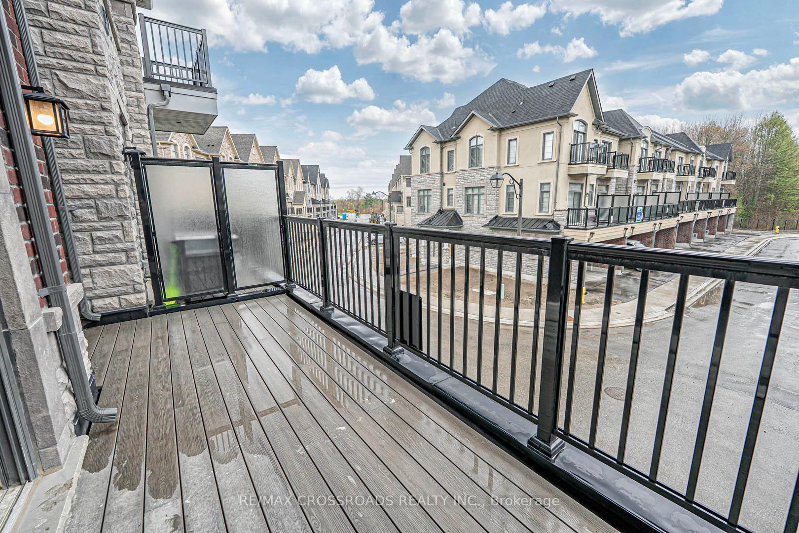 Photo 41 of 11 Bright Terrace Way, Markham, Angus Glen — HOMEH
