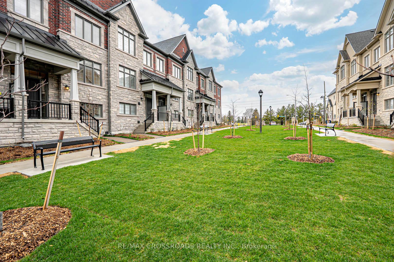 Photo 42 of 11 Bright Terrace Way, Markham, Angus Glen — HOMEH