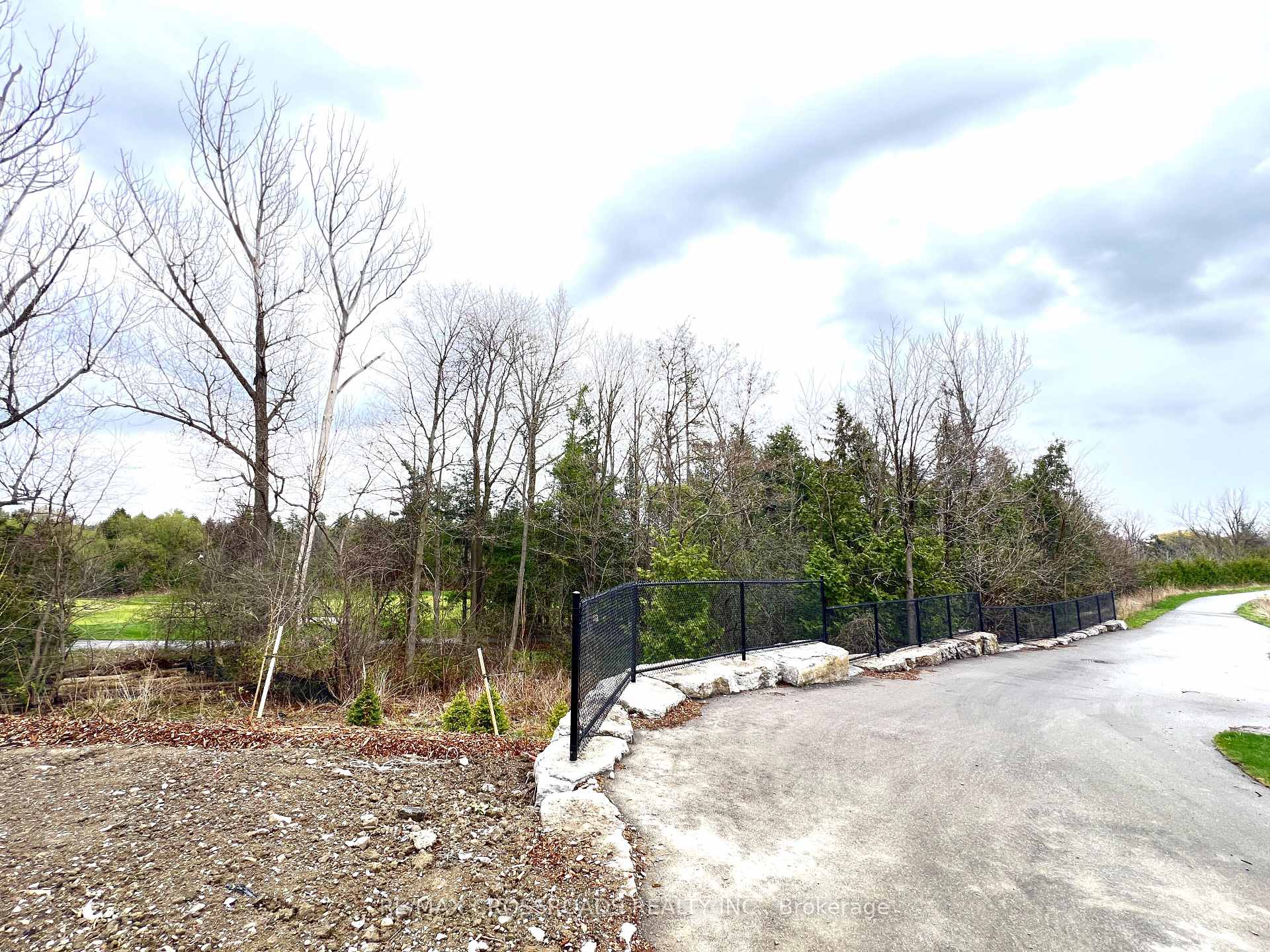 Photo 48 of 11 Bright Terrace Way, Markham, Angus Glen — HOMEH