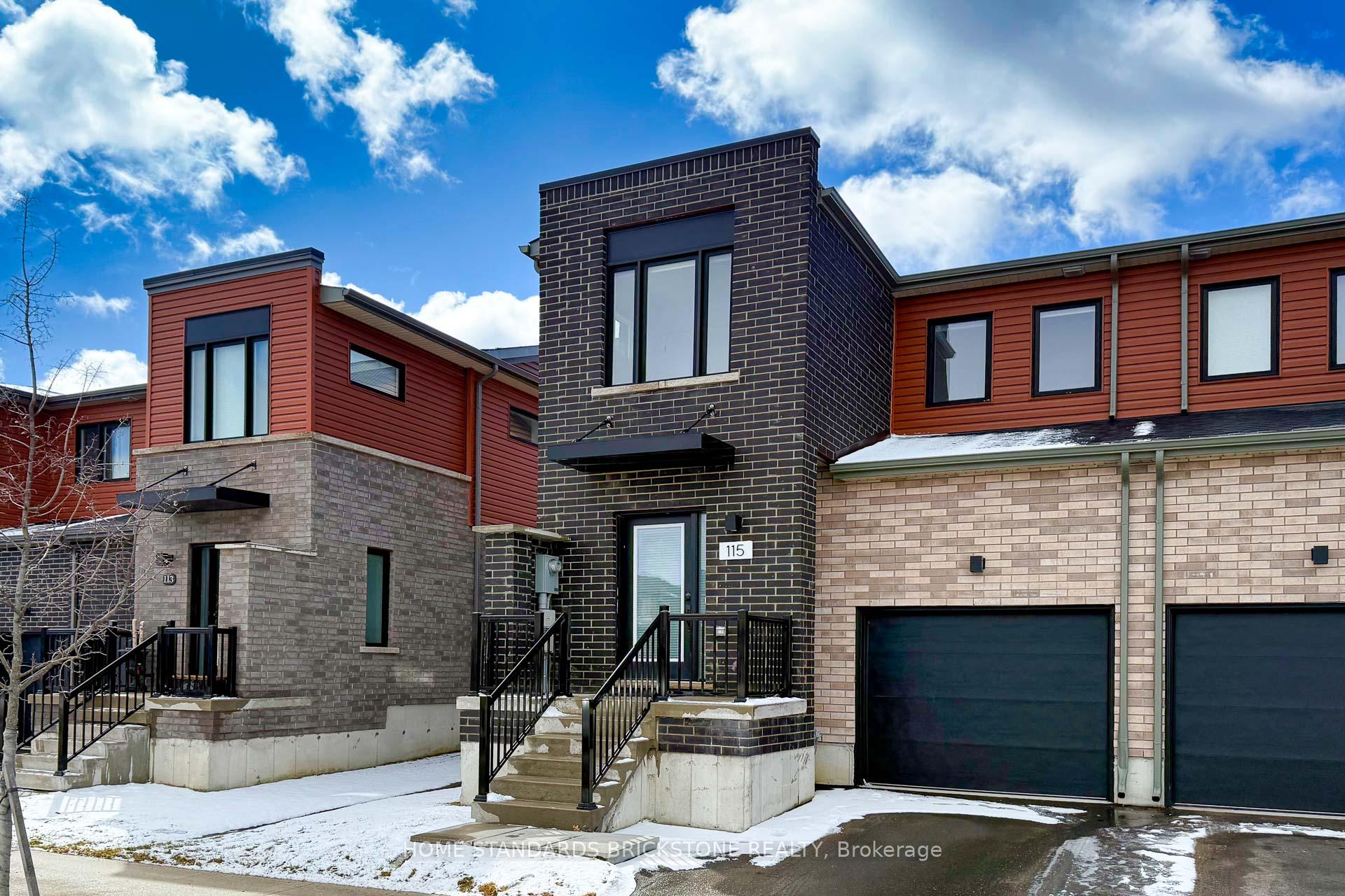 Photo 5 of 115 Gateland Drive, Barrie, Painswick South — HOMEH