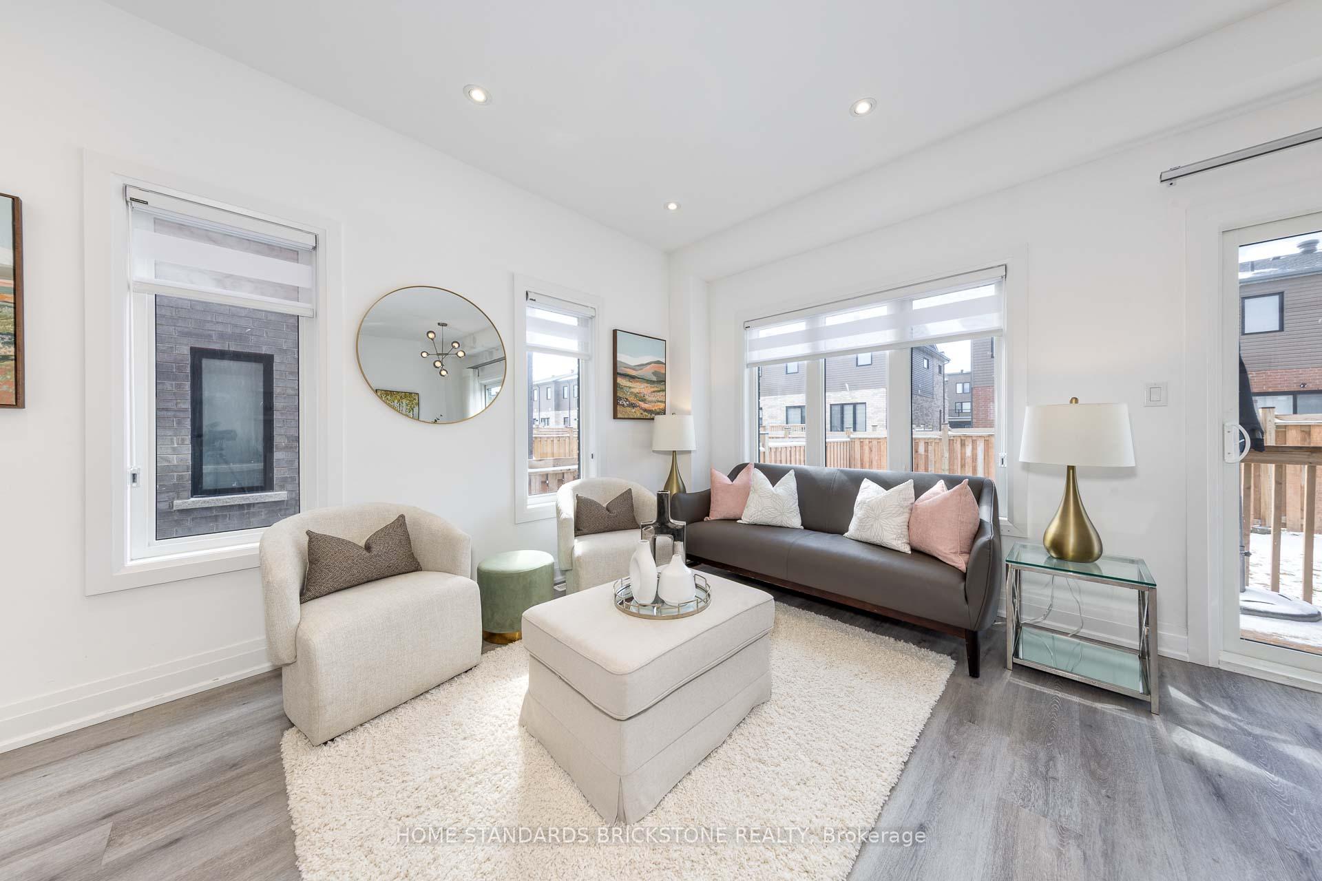 Photo 13 of 115 Gateland Drive, Barrie, Painswick South — HOMEH