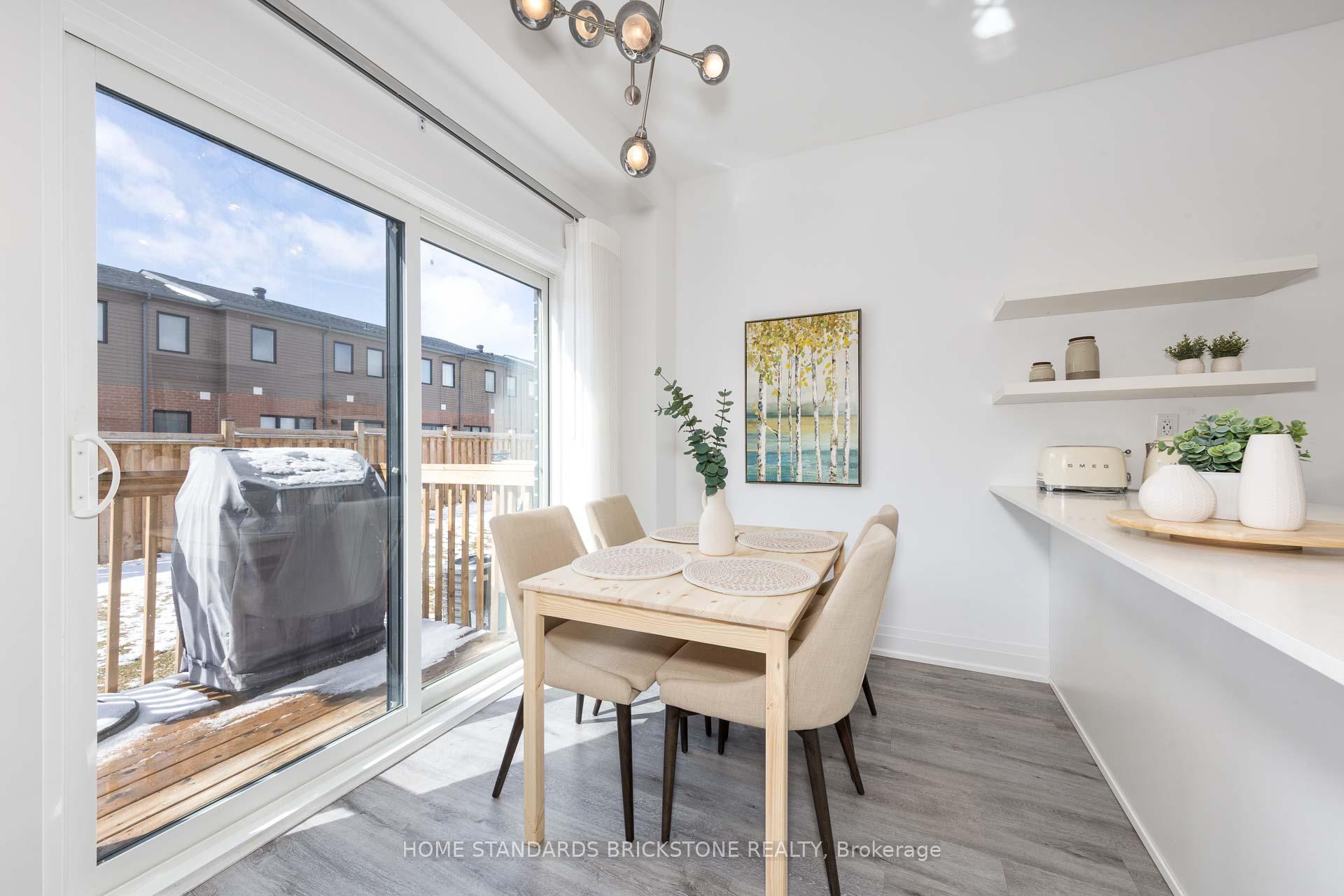 Photo 8 of 115 Gateland Drive, Barrie, Painswick South — HOMEH