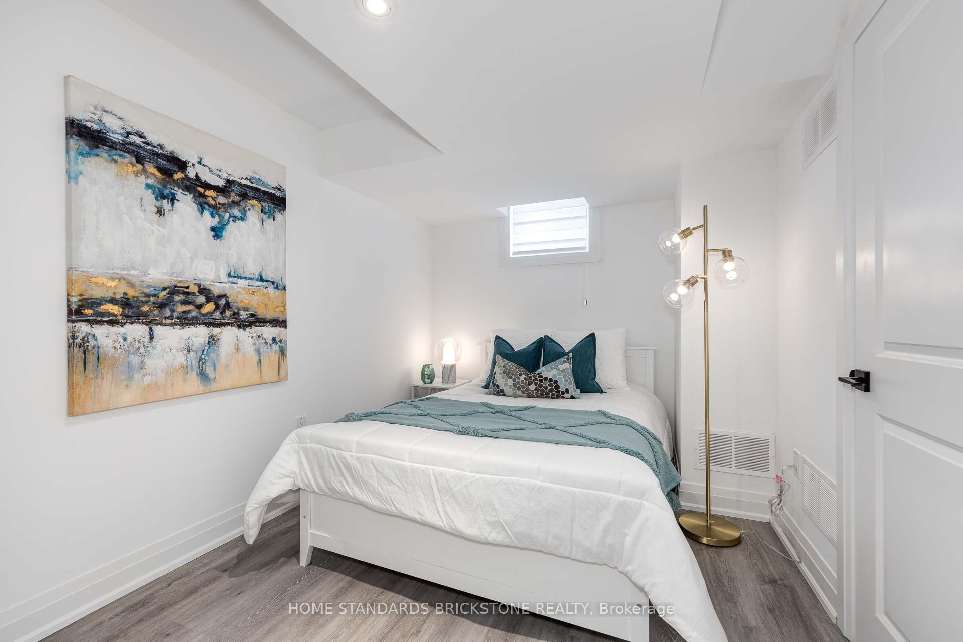 Photo 35 of 115 Gateland Drive, Barrie, Painswick South — HOMEH