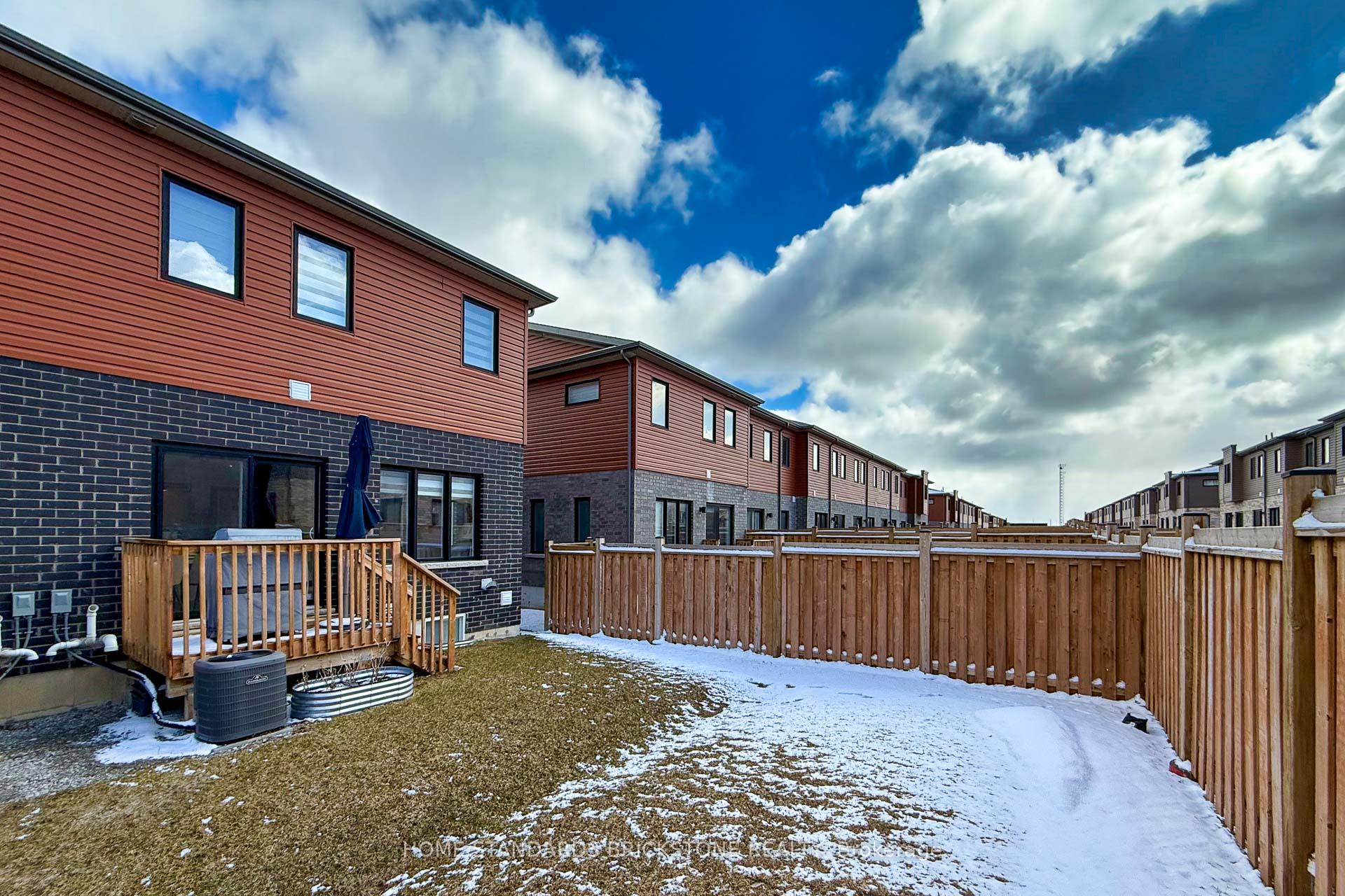 Photo 38 of 115 Gateland Drive, Barrie, Painswick South — HOMEH