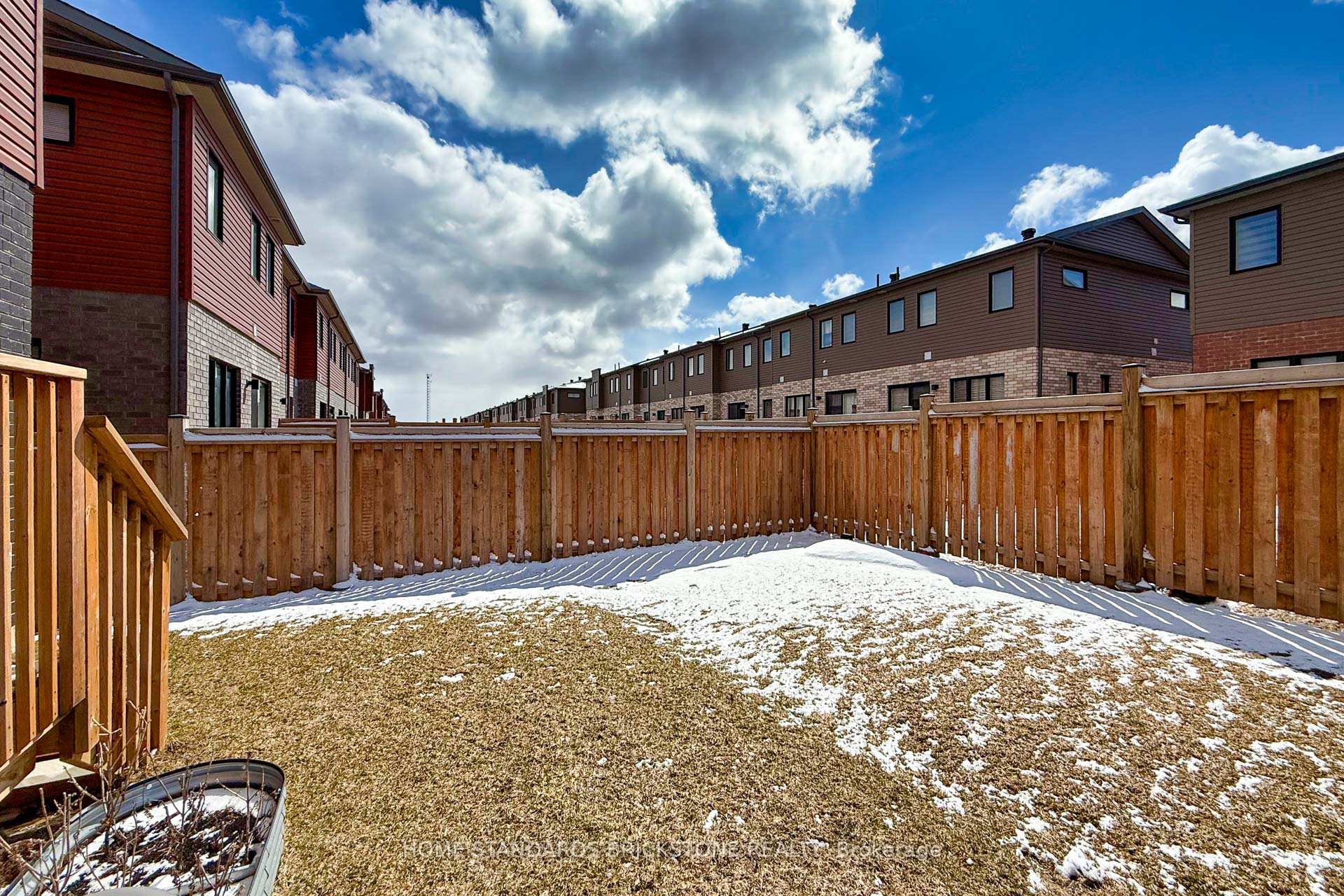 Photo 41 of 115 Gateland Drive, Barrie, Painswick South — HOMEH